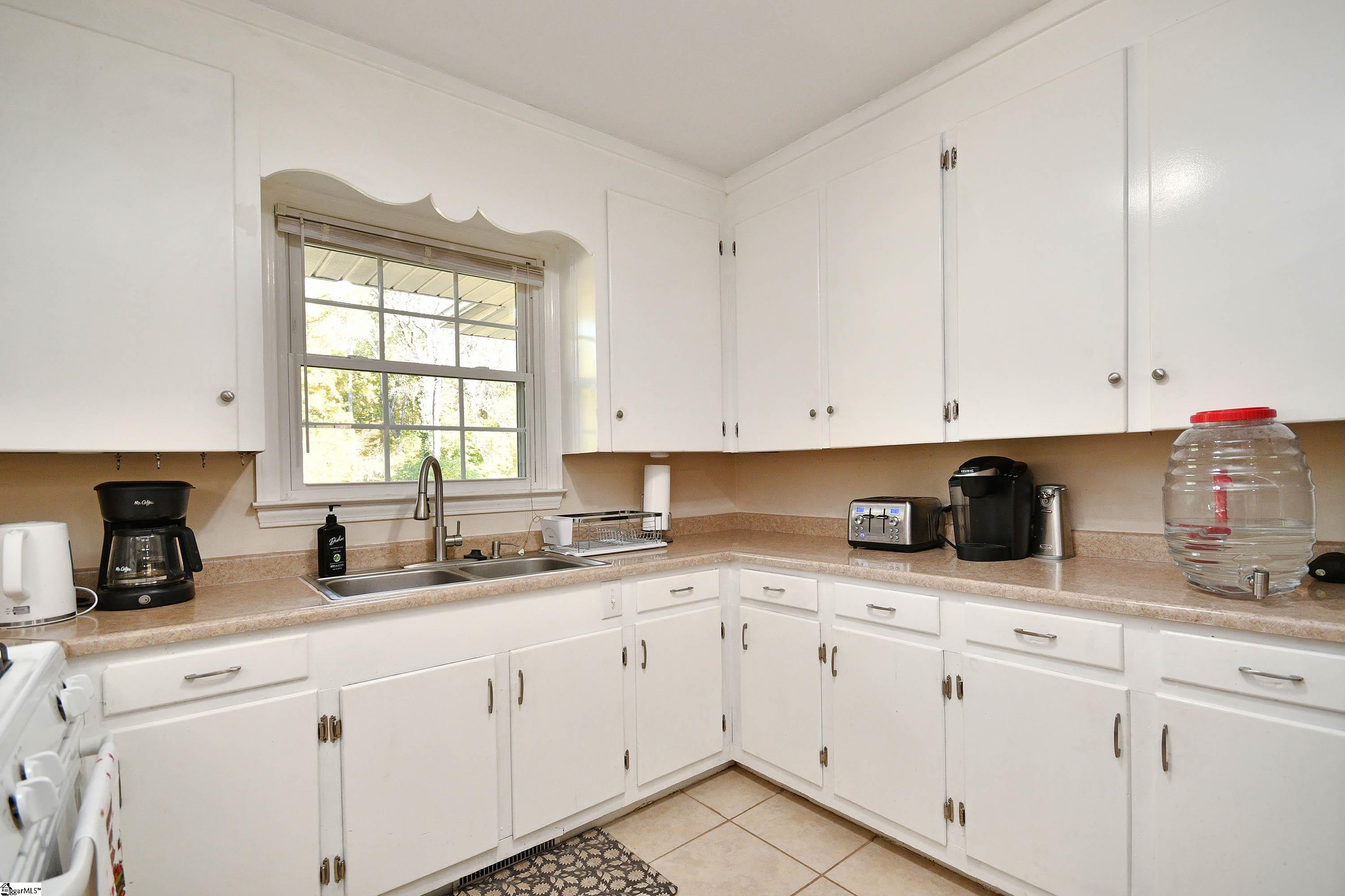 303 Tanglewood Drive Anderson, SC 29621