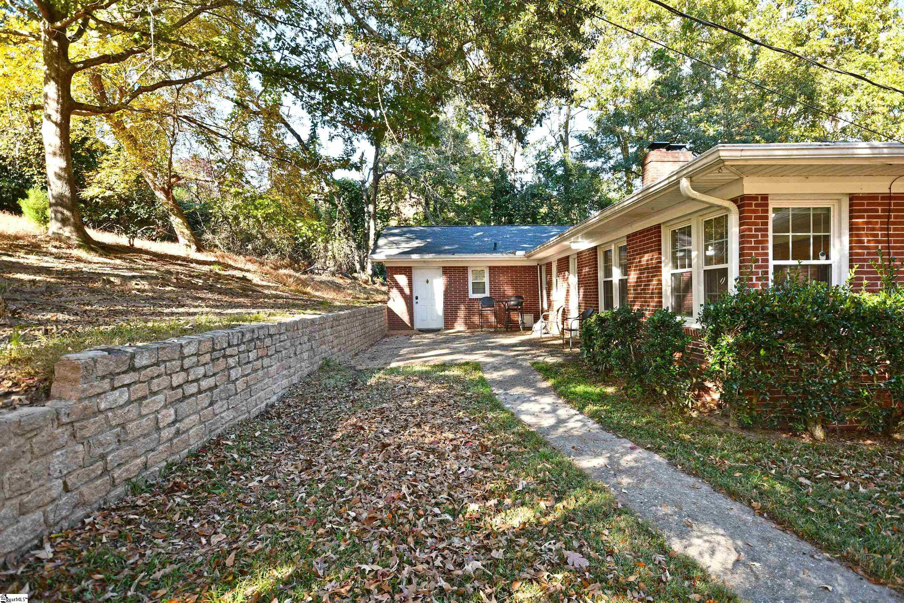 303 Tanglewood Drive Anderson, SC 29621