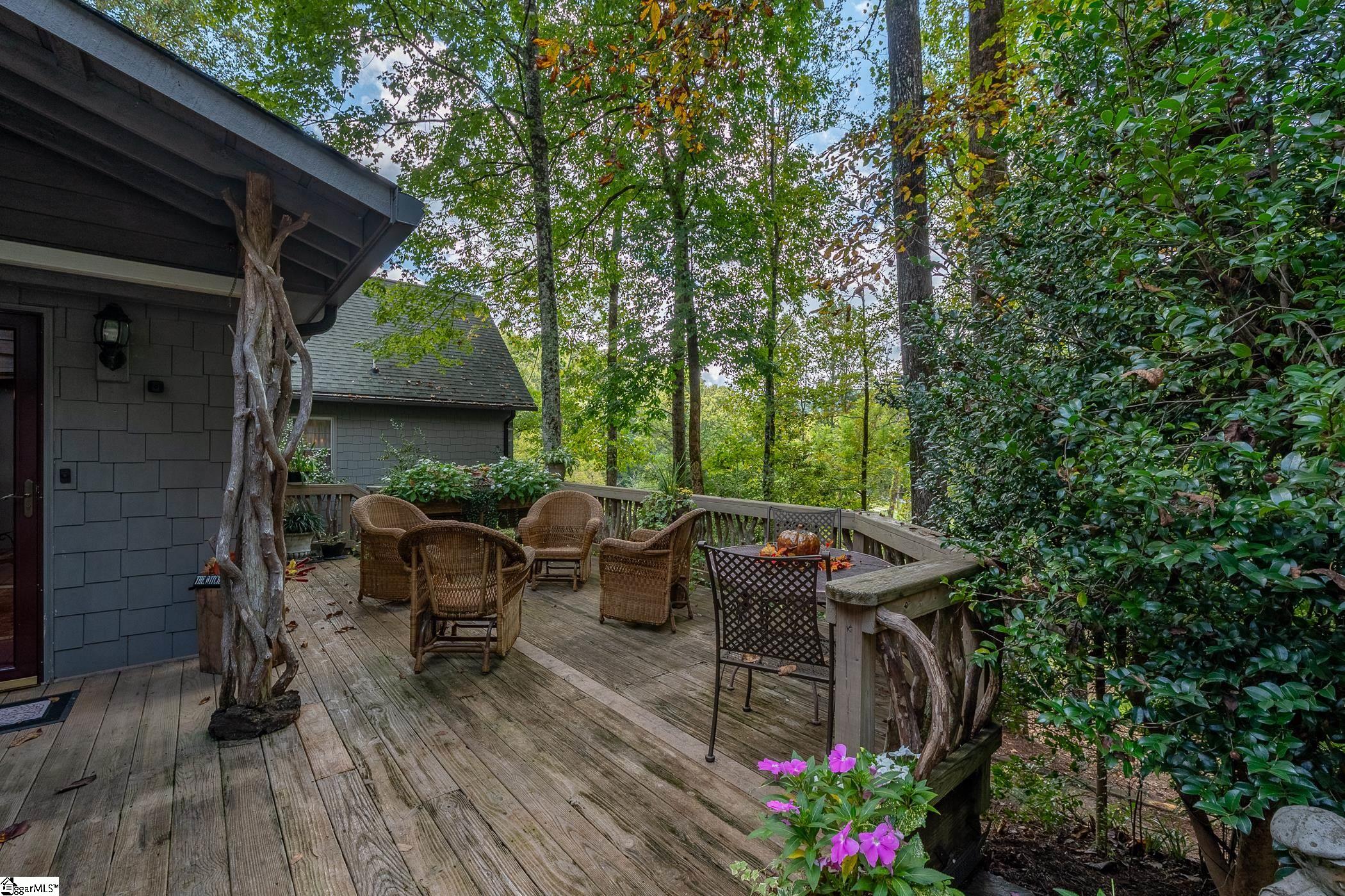 2111 Moorefield Memorial Highway Pickens, SC 29671