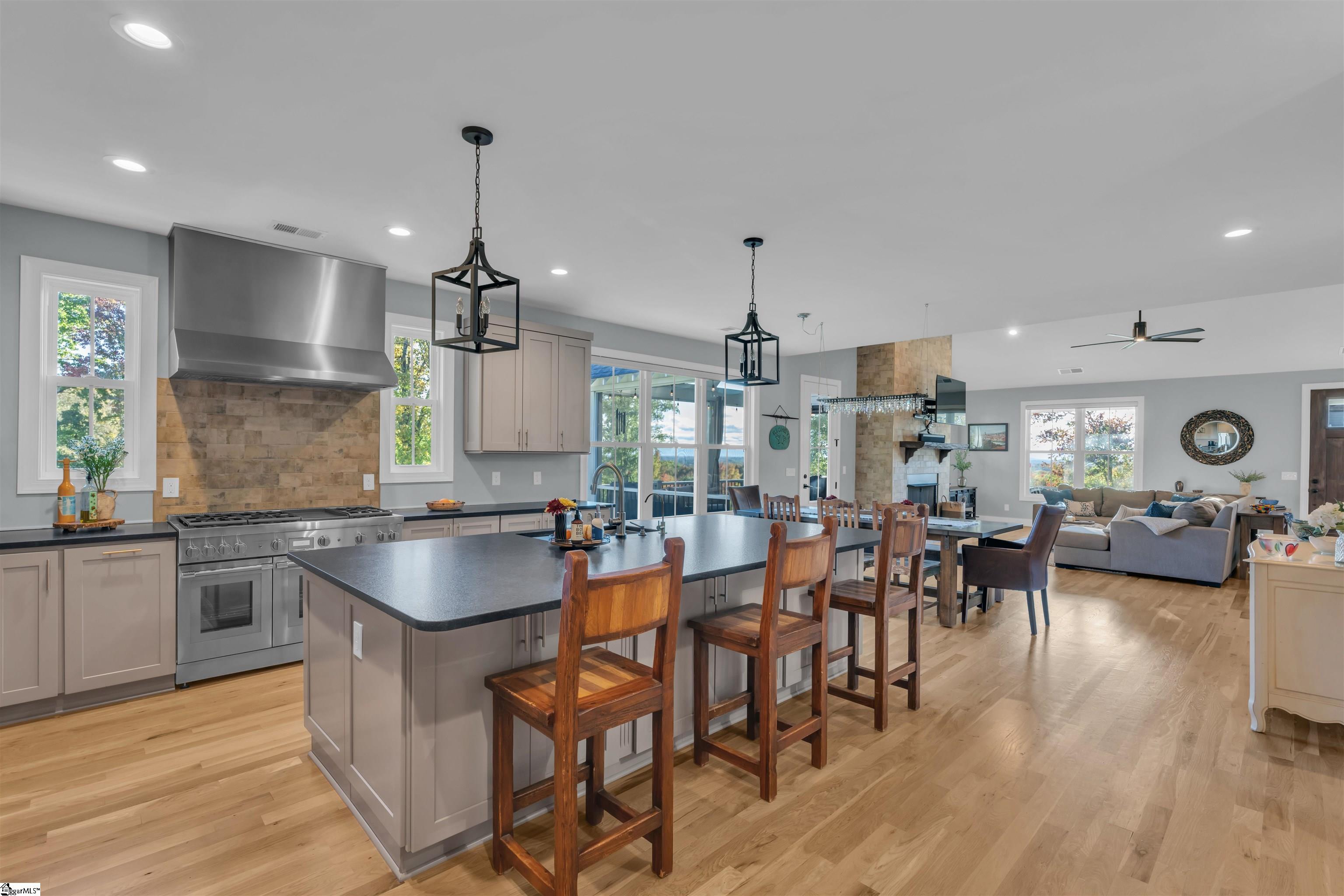 208 Mountain Edge Court Greenville, SC 29609