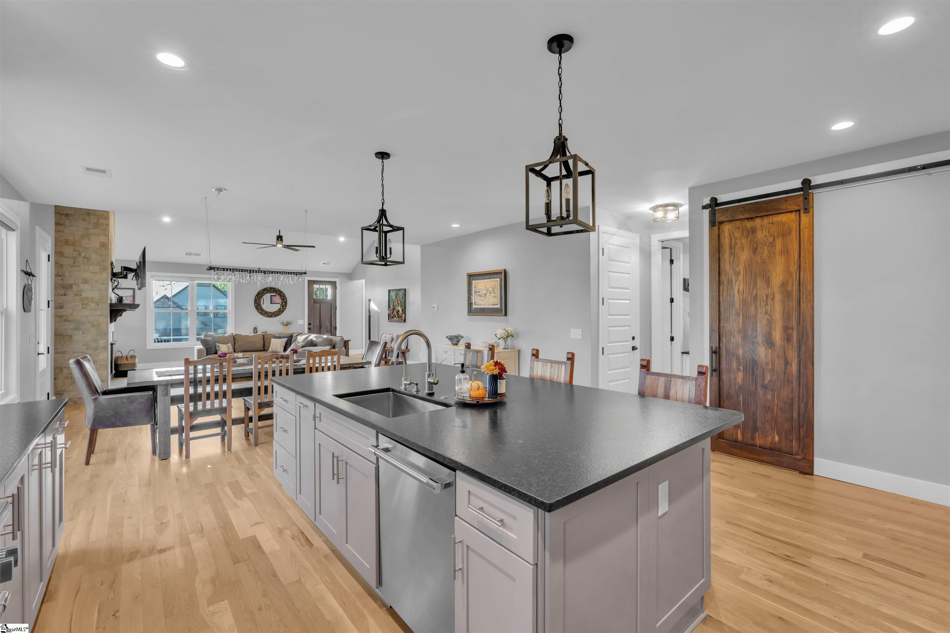 208 Mountain Edge Court Greenville, SC 29609