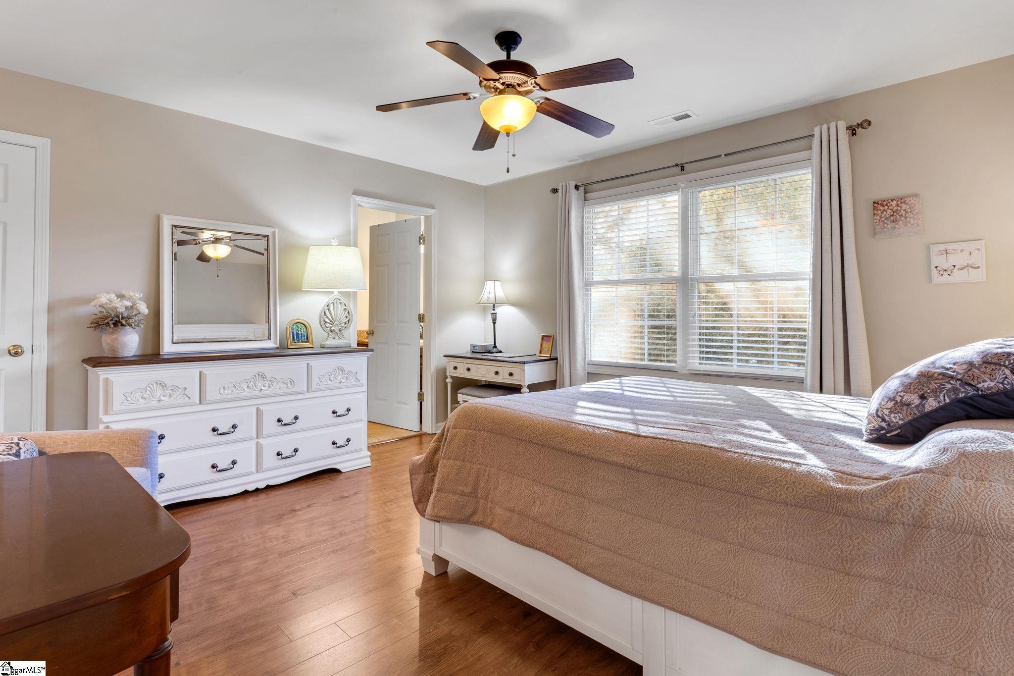 1124 E Lee Road Taylors, SC 29687-3318