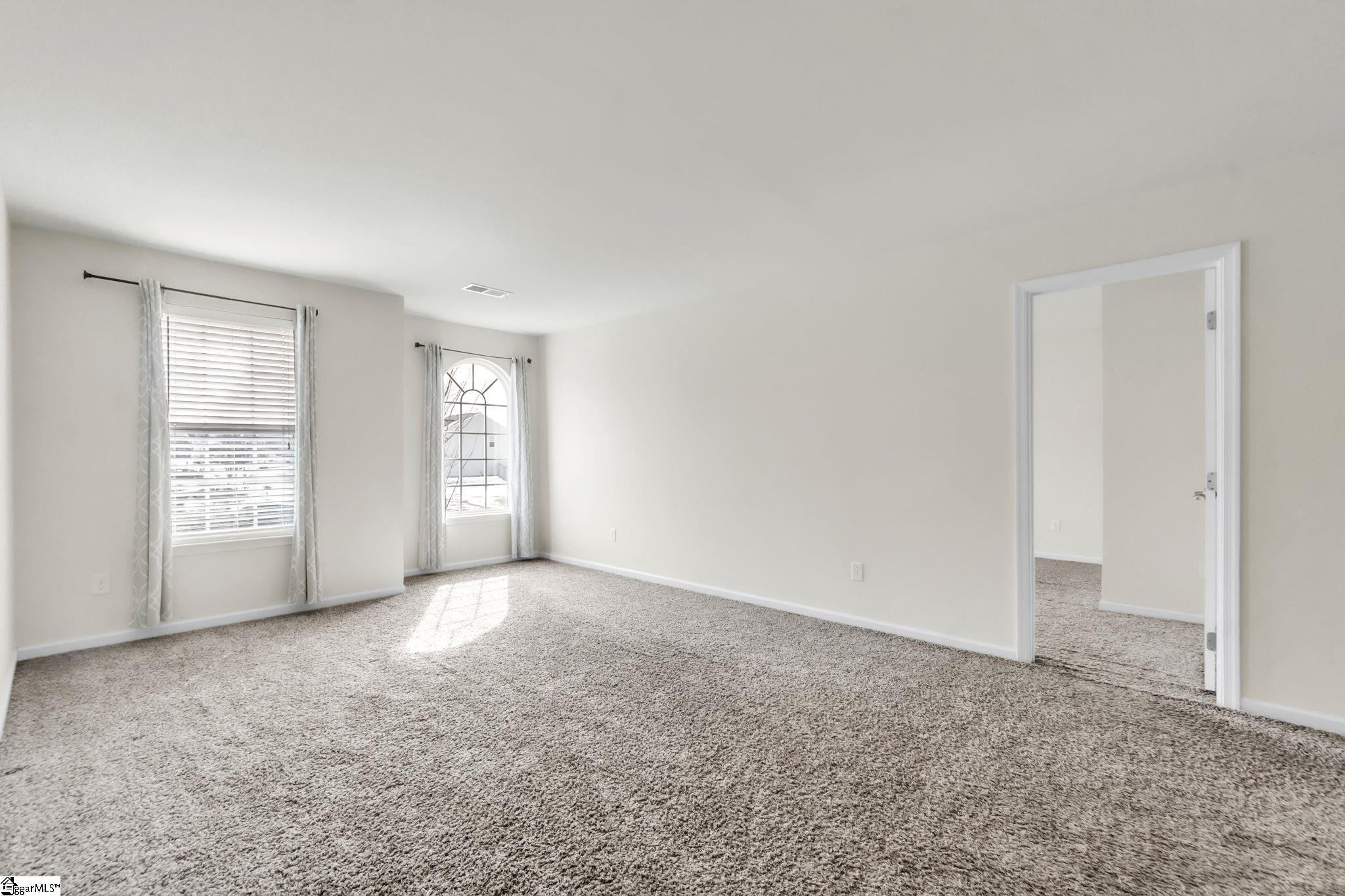 328 Bucklebury Road photo 21