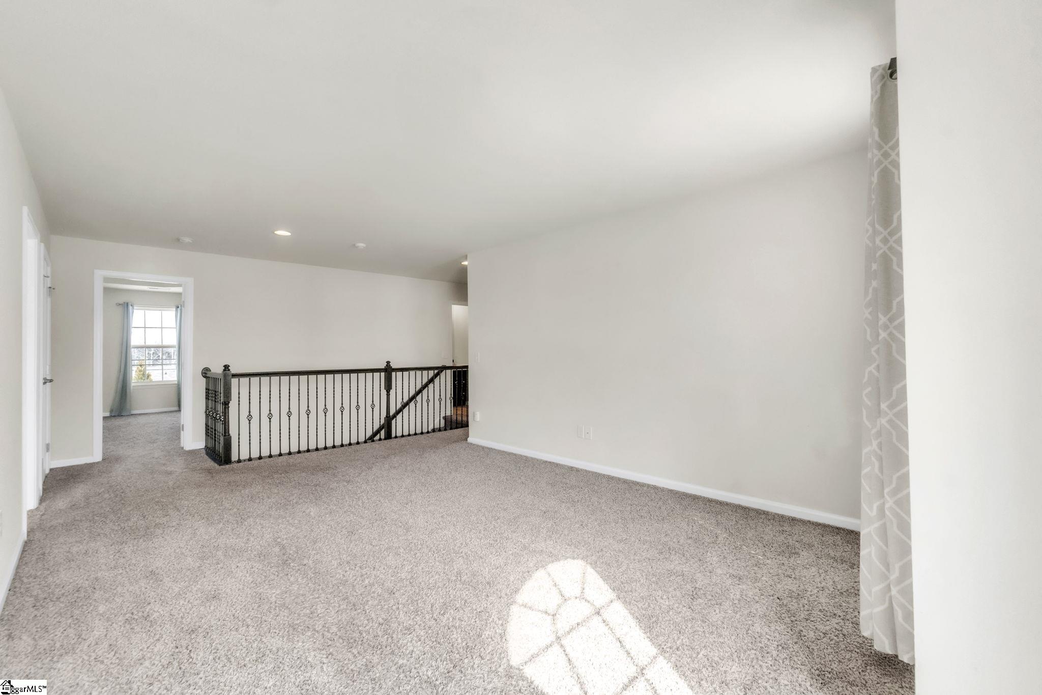 328 Bucklebury Road photo 23