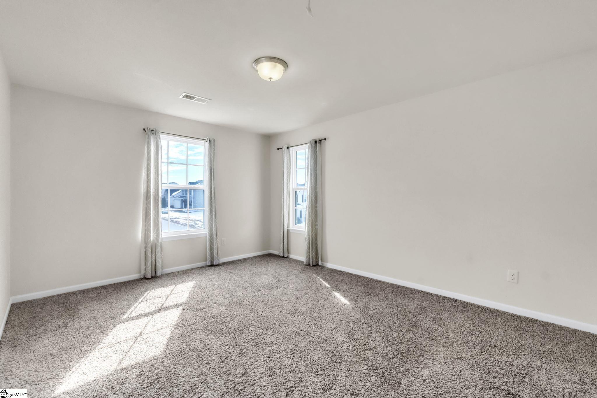 328 Bucklebury Road photo 24