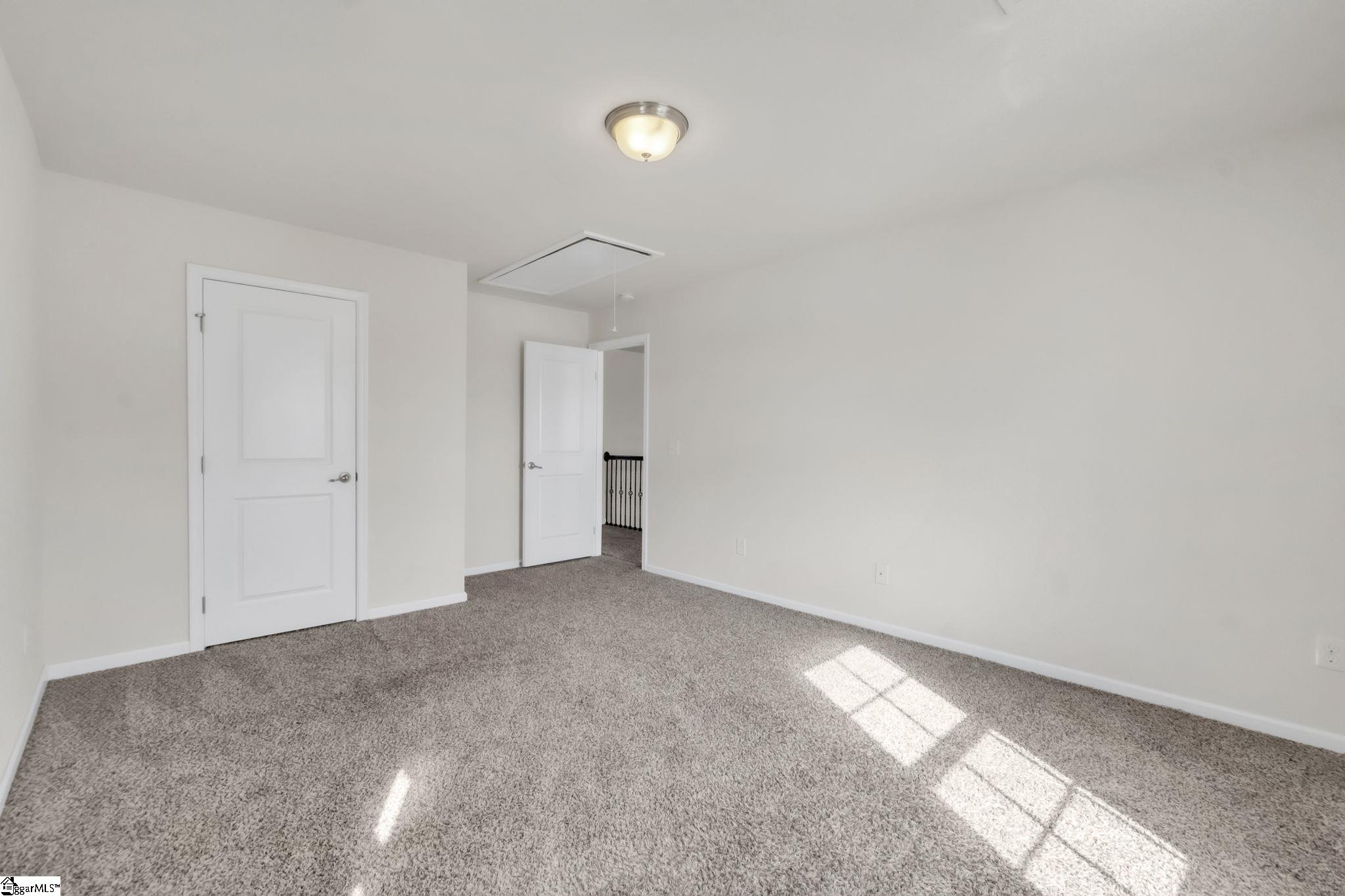 328 Bucklebury Road photo 25