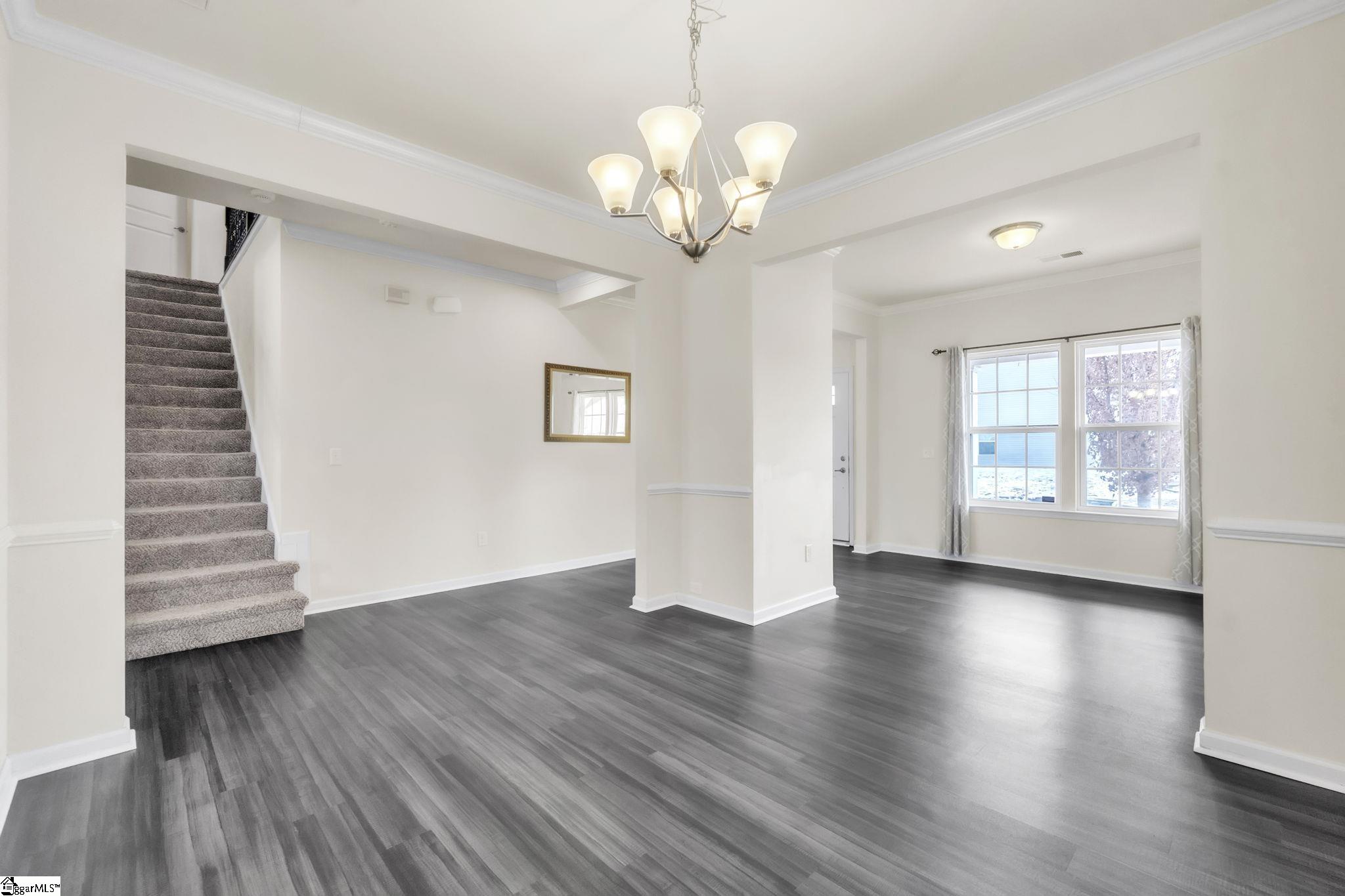 328 Bucklebury Road photo 7