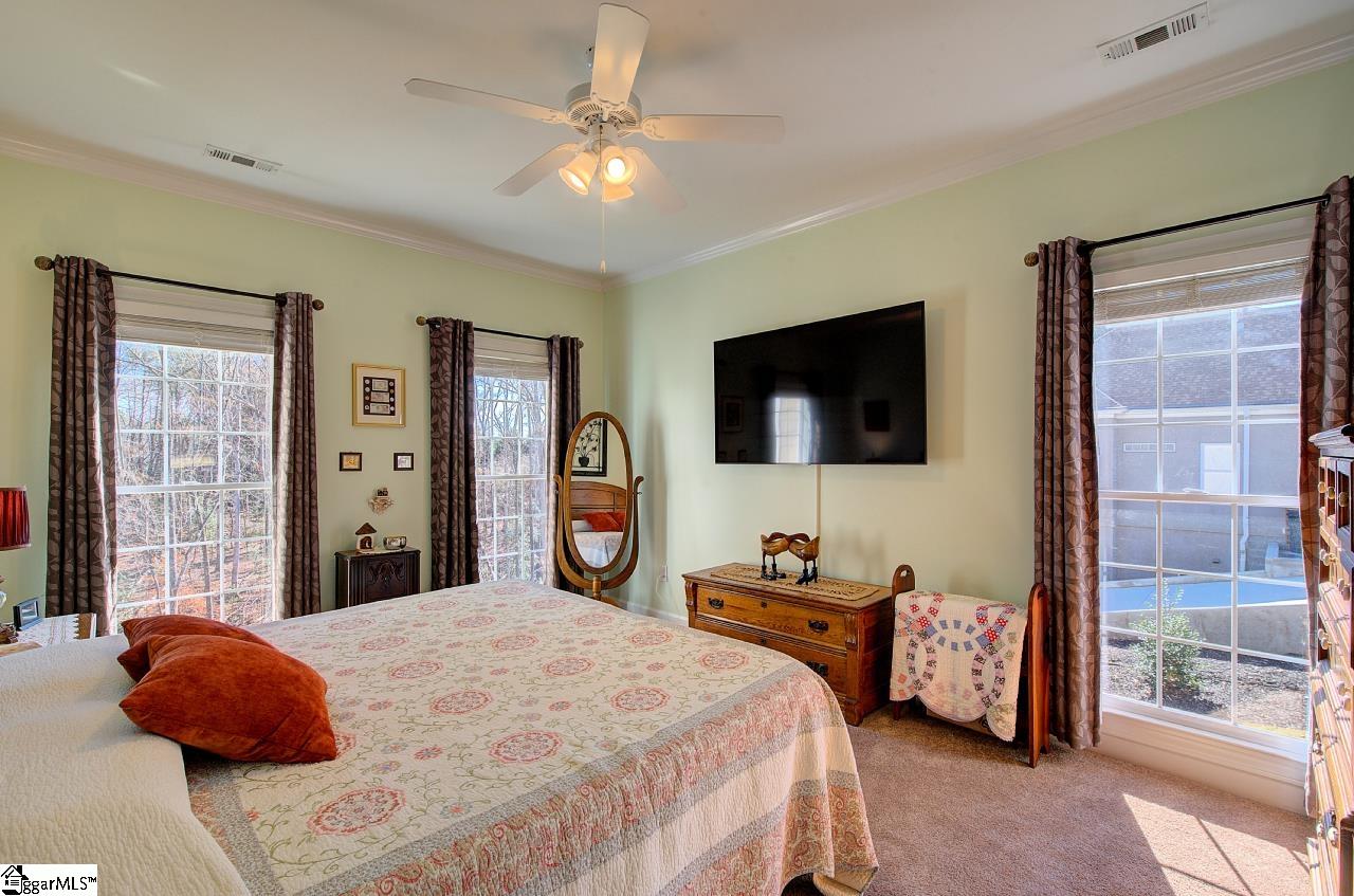 228 Goldenstar Lane photo 11