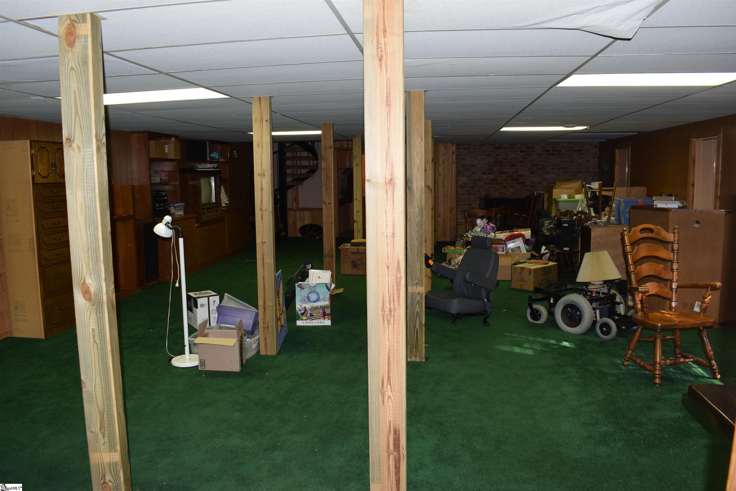228 Wildwood Lane photo 27