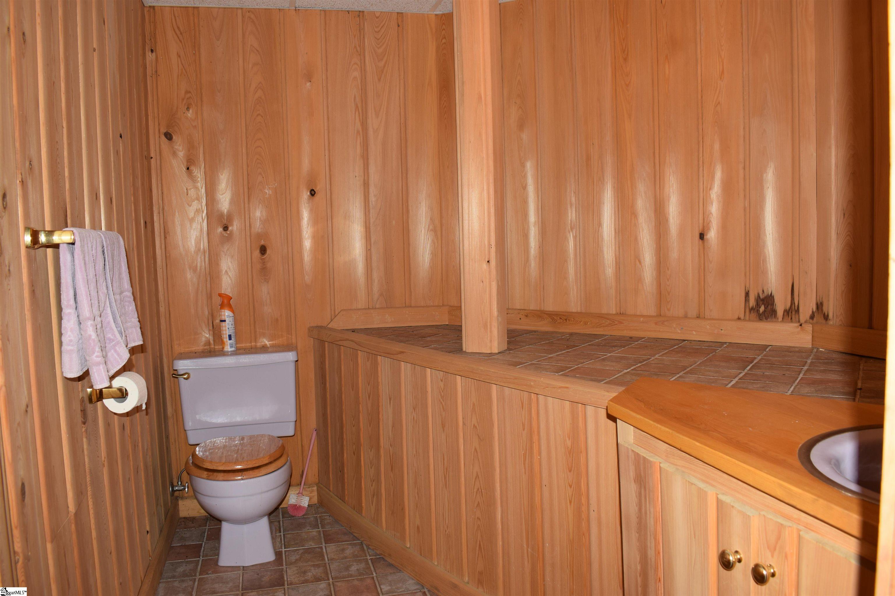 228 Wildwood Lane photo 31
