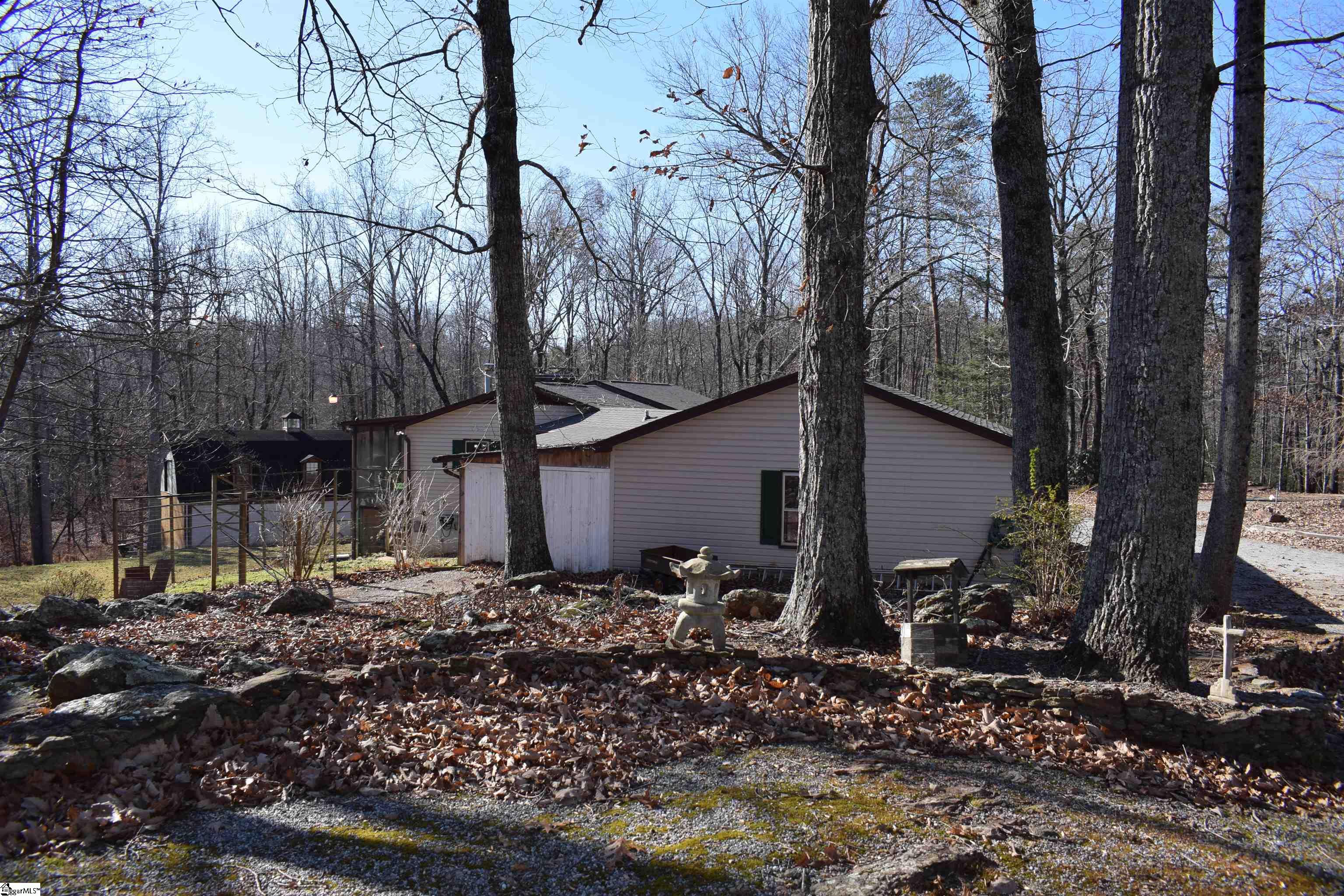 228 Wildwood Lane photo 44