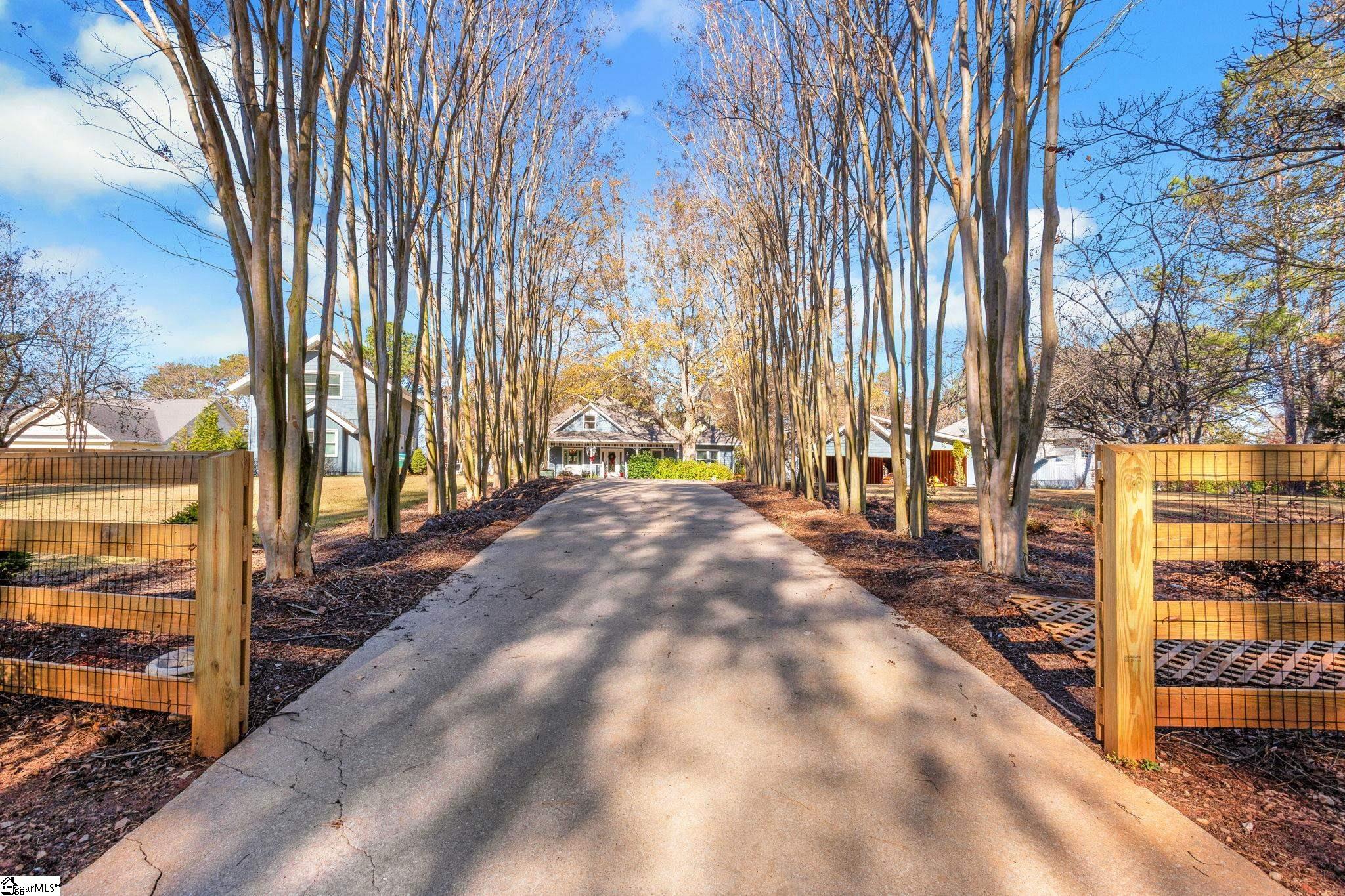 1133 Elrod Ferry Road Hartwell, GA 30643