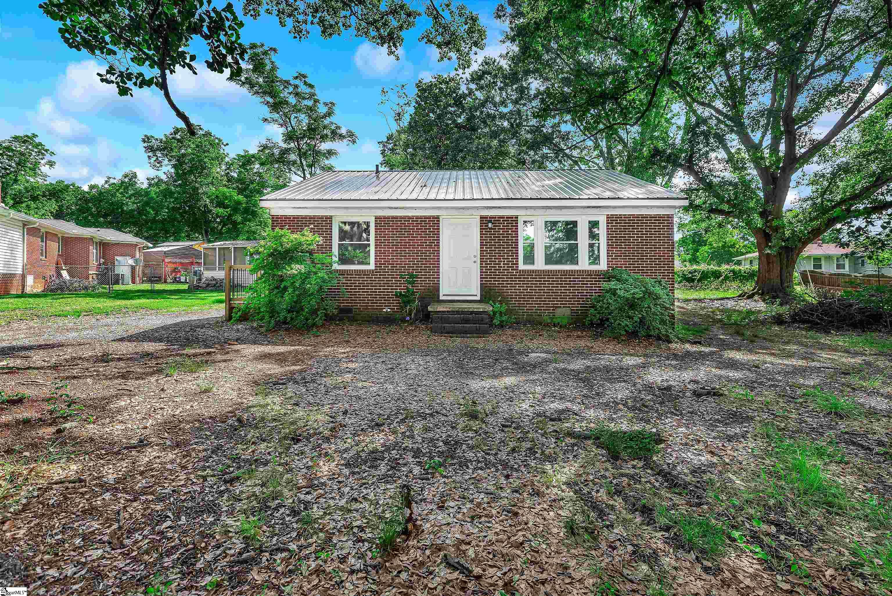 101 Mimosa Court Anderson, SC 29625-2702