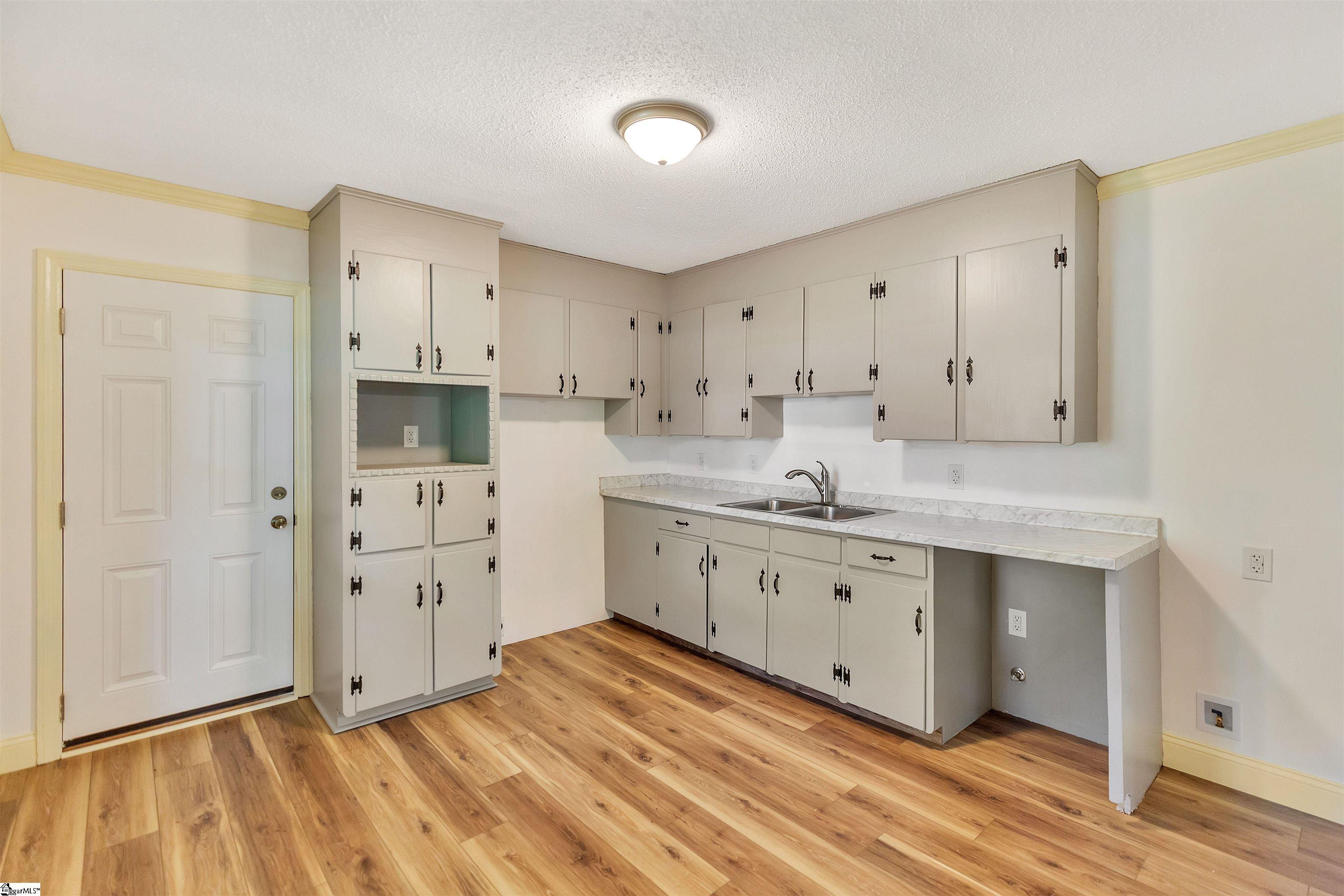 101 Mimosa Court Anderson, SC 29625-2702