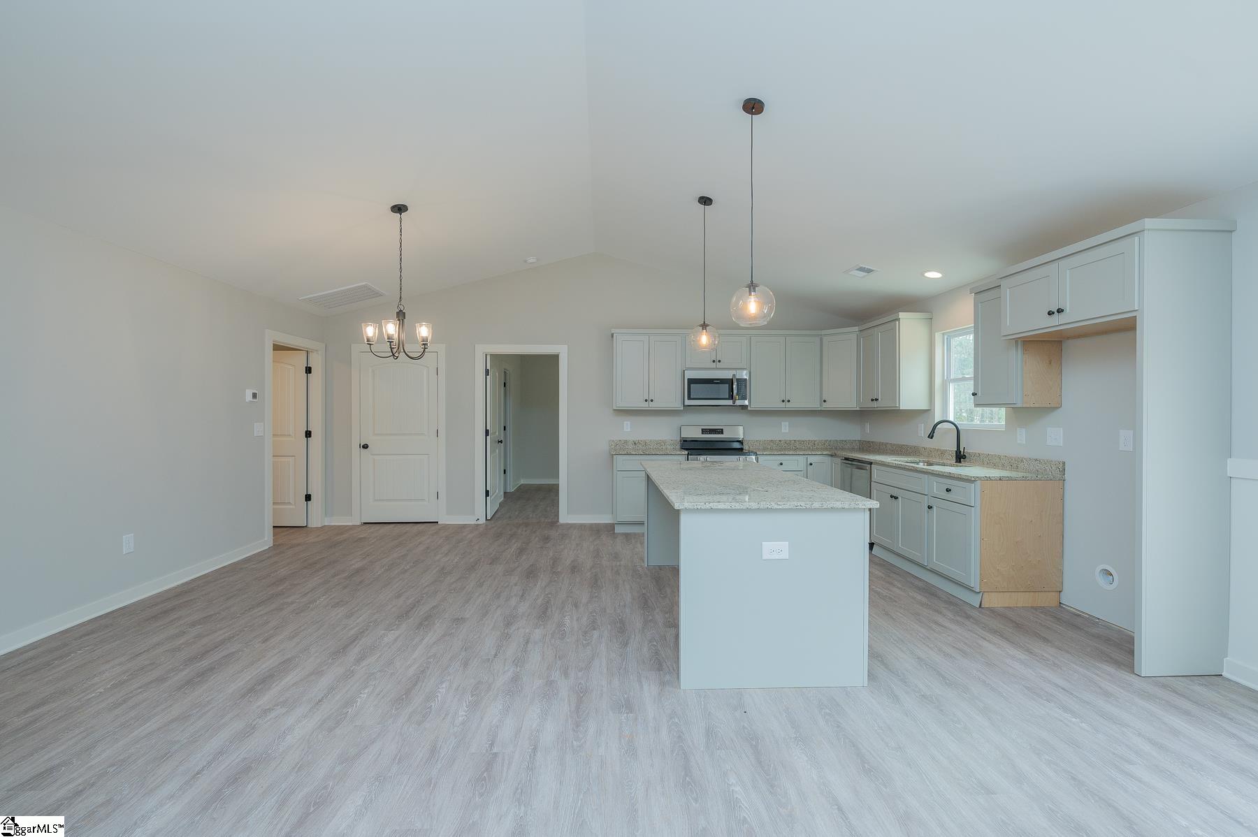 Homes for sale in Ware Shoals, SC | 9968 Hwy 252, Ware Shoals, SC 29692 | MLS# 1577208