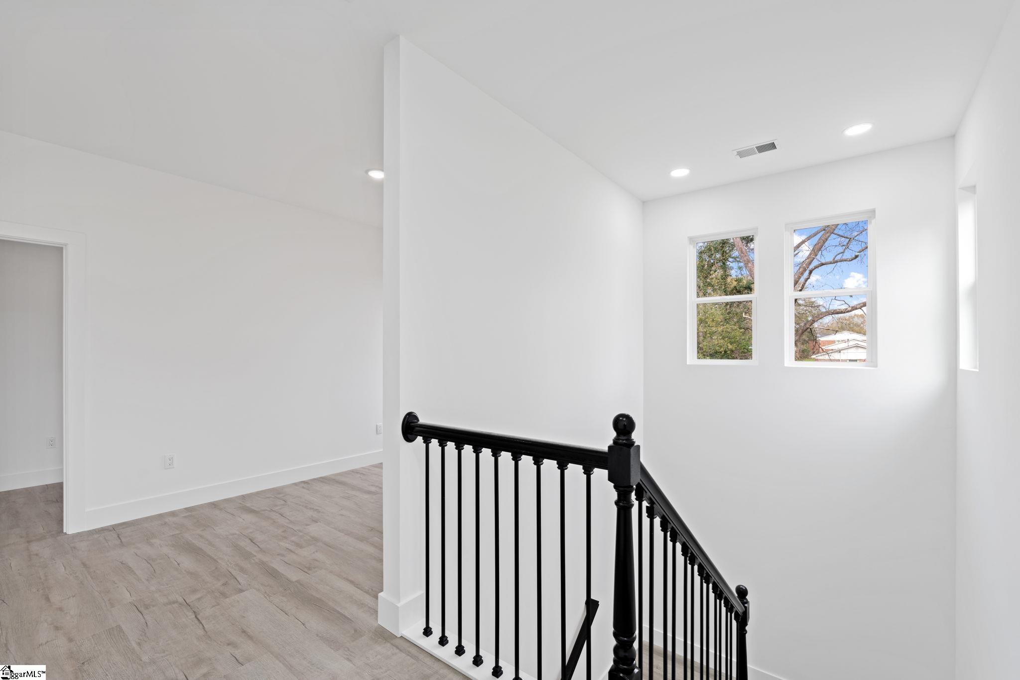 115 Hillcrest Circle Anderson, SC 29624