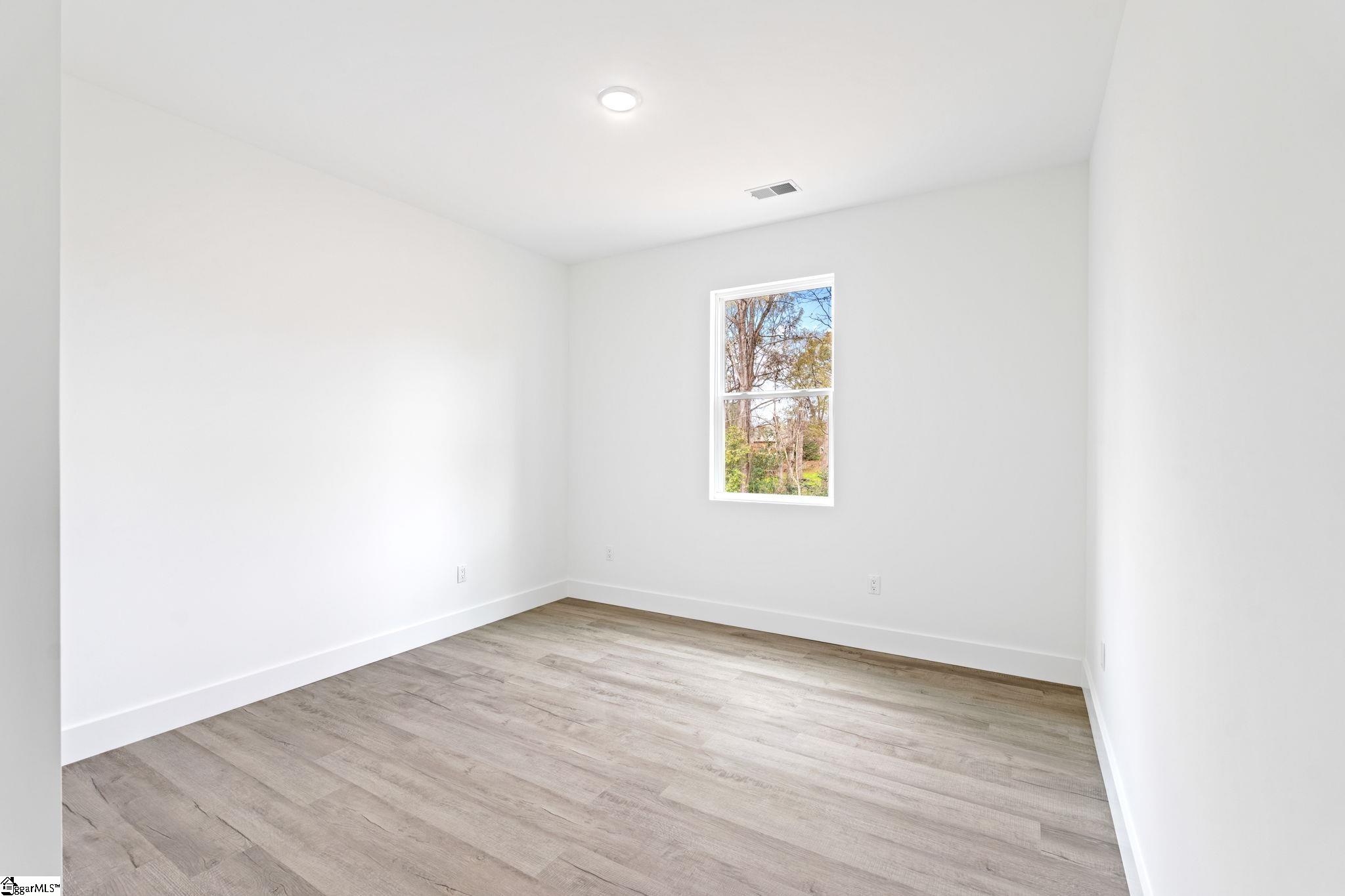 115 Hillcrest Circle Anderson, SC 29624