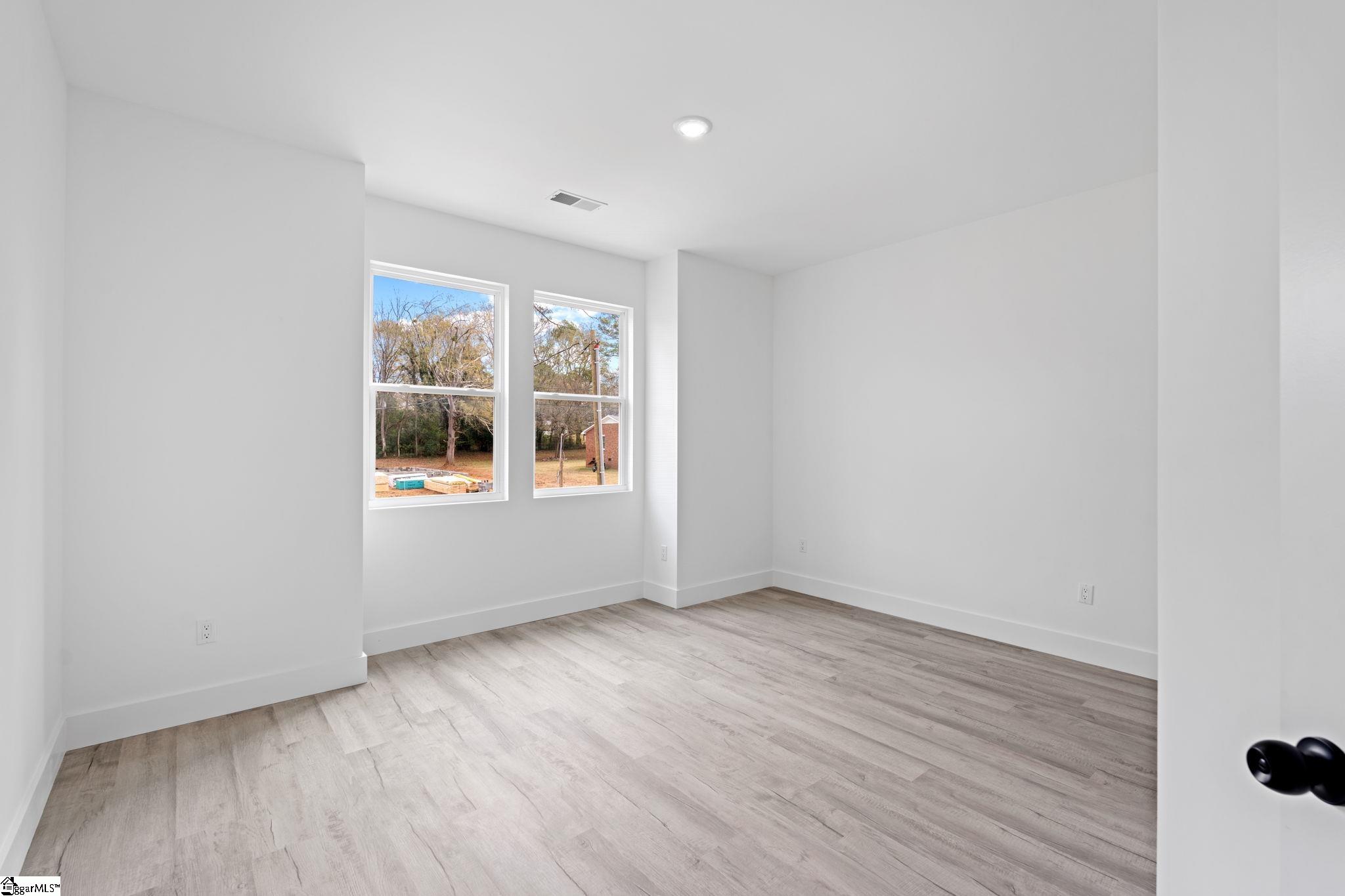 115 Hillcrest Circle Anderson, SC 29624