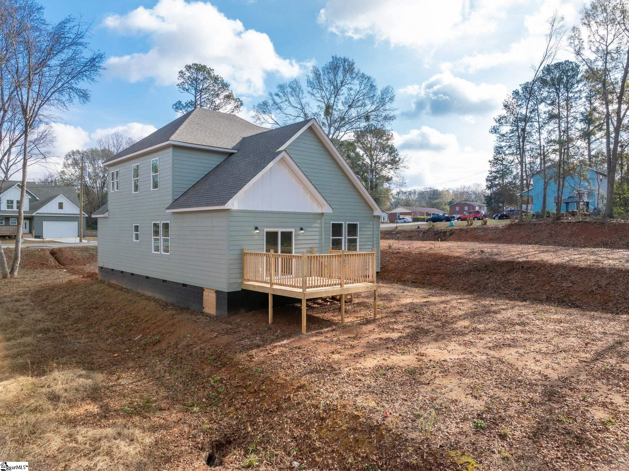 115 Hillcrest Circle Anderson, SC 29624