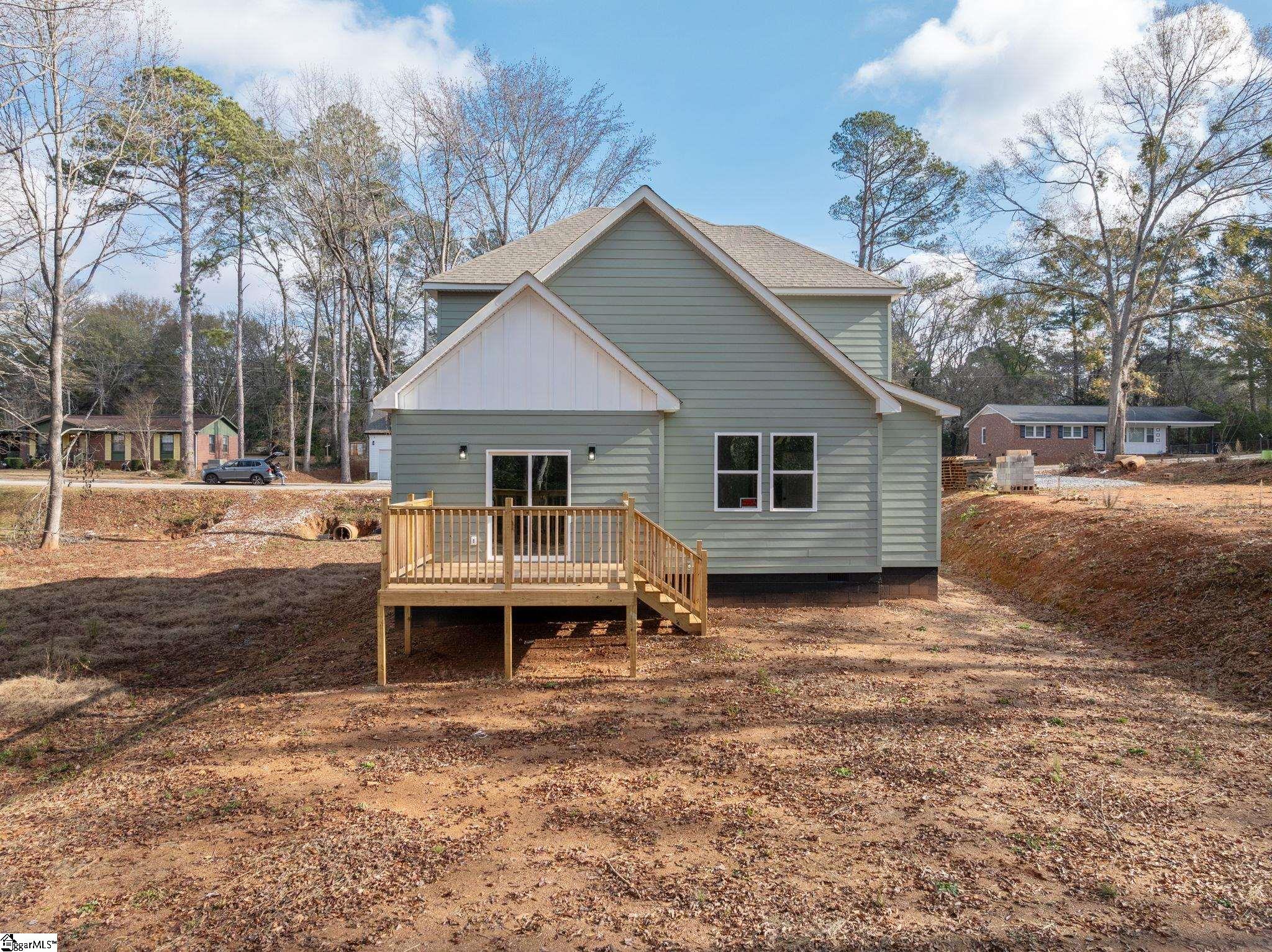 115 Hillcrest Circle Anderson, SC 29624