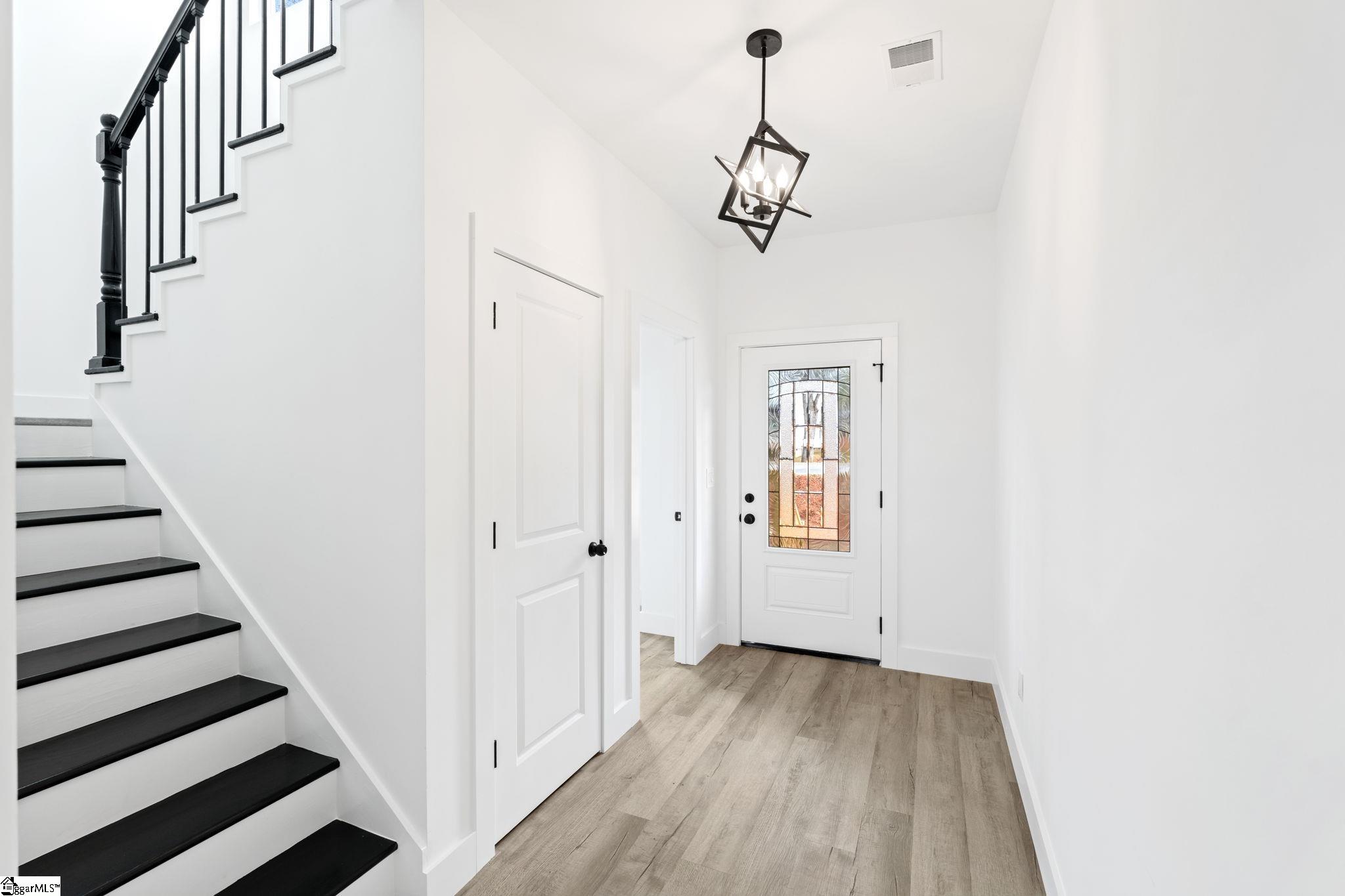 115 Hillcrest Circle Anderson, SC 29624