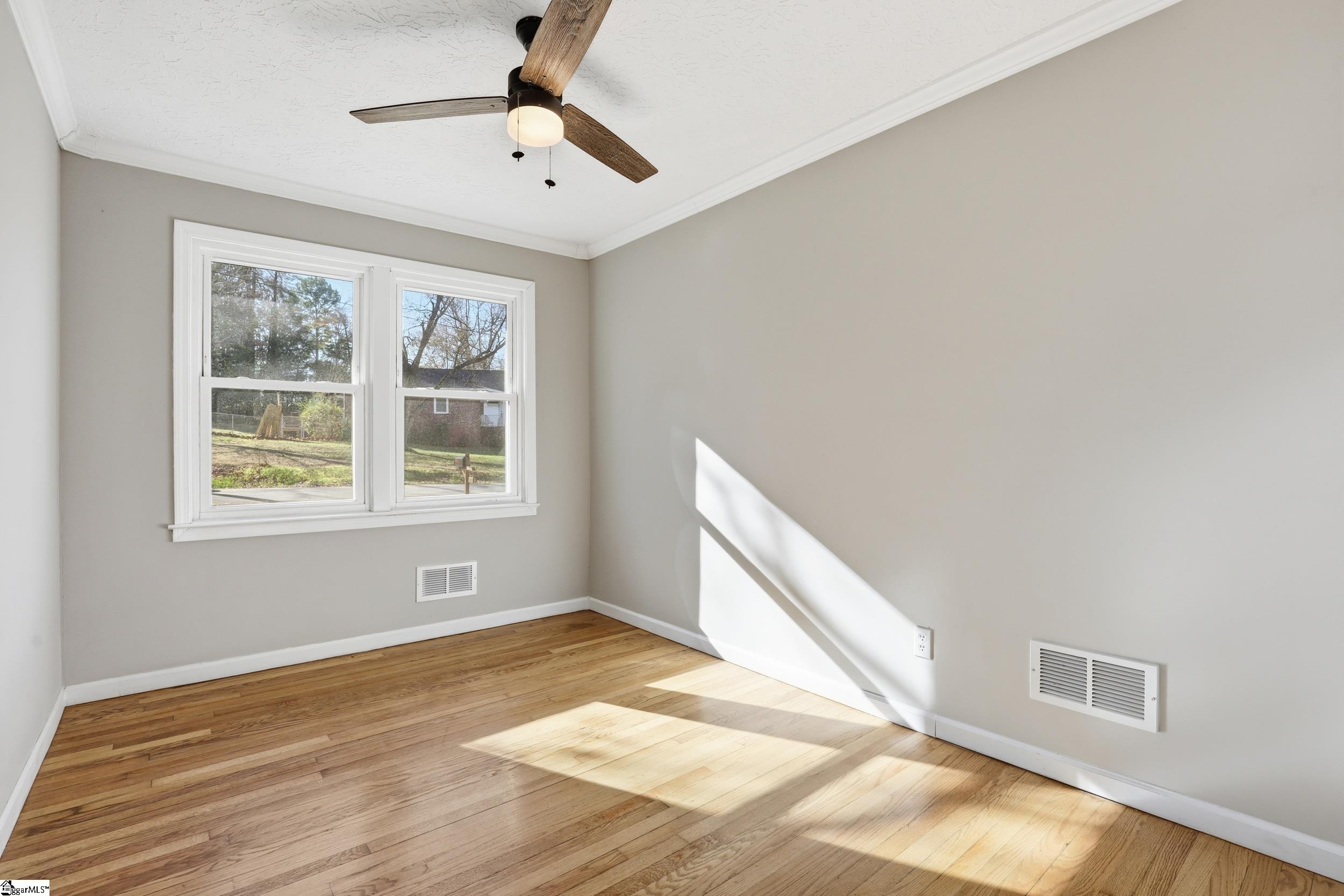 601 S D Street Easley, SC 29640