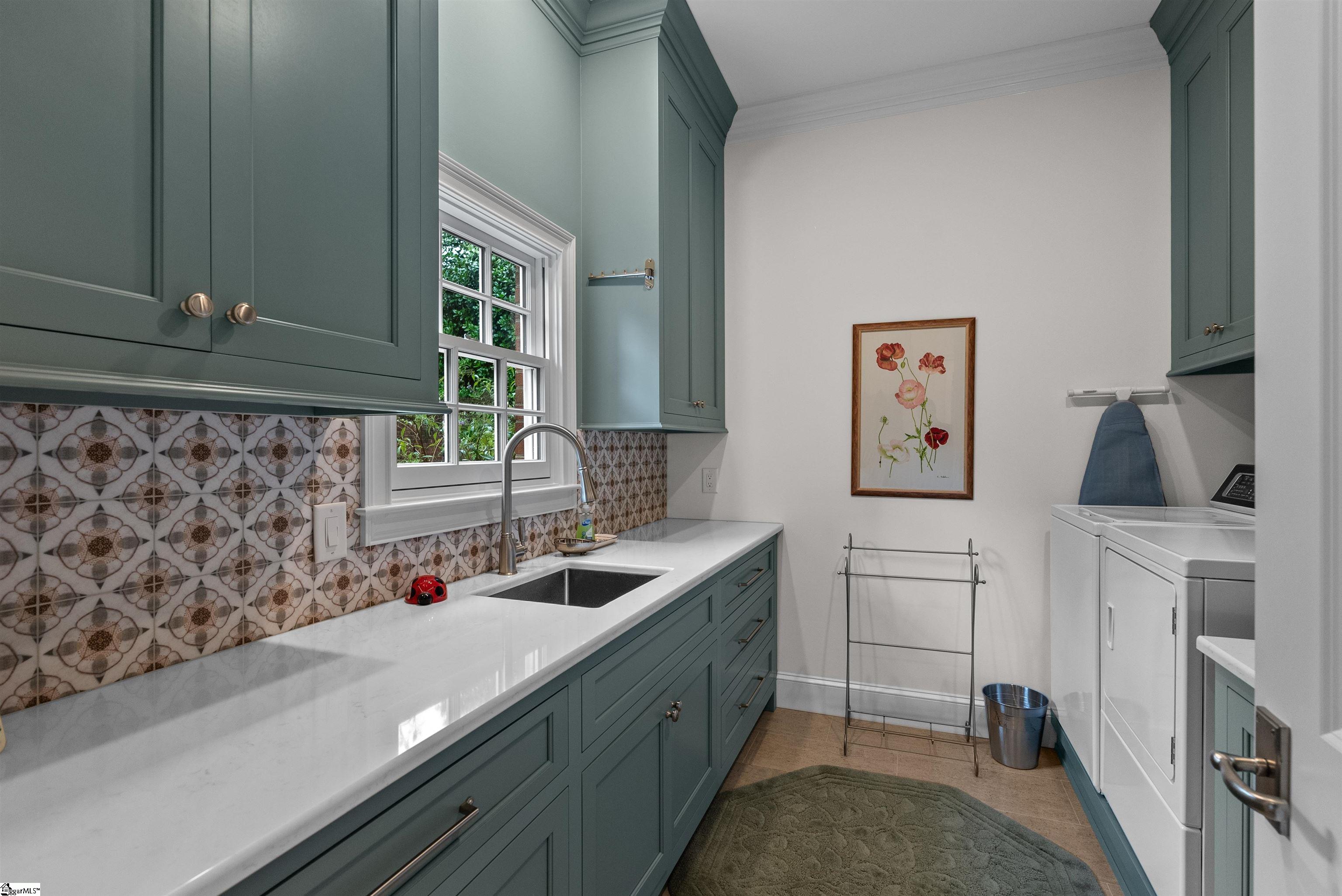 504 Hidden Hills Drive Greenville, SC 29605