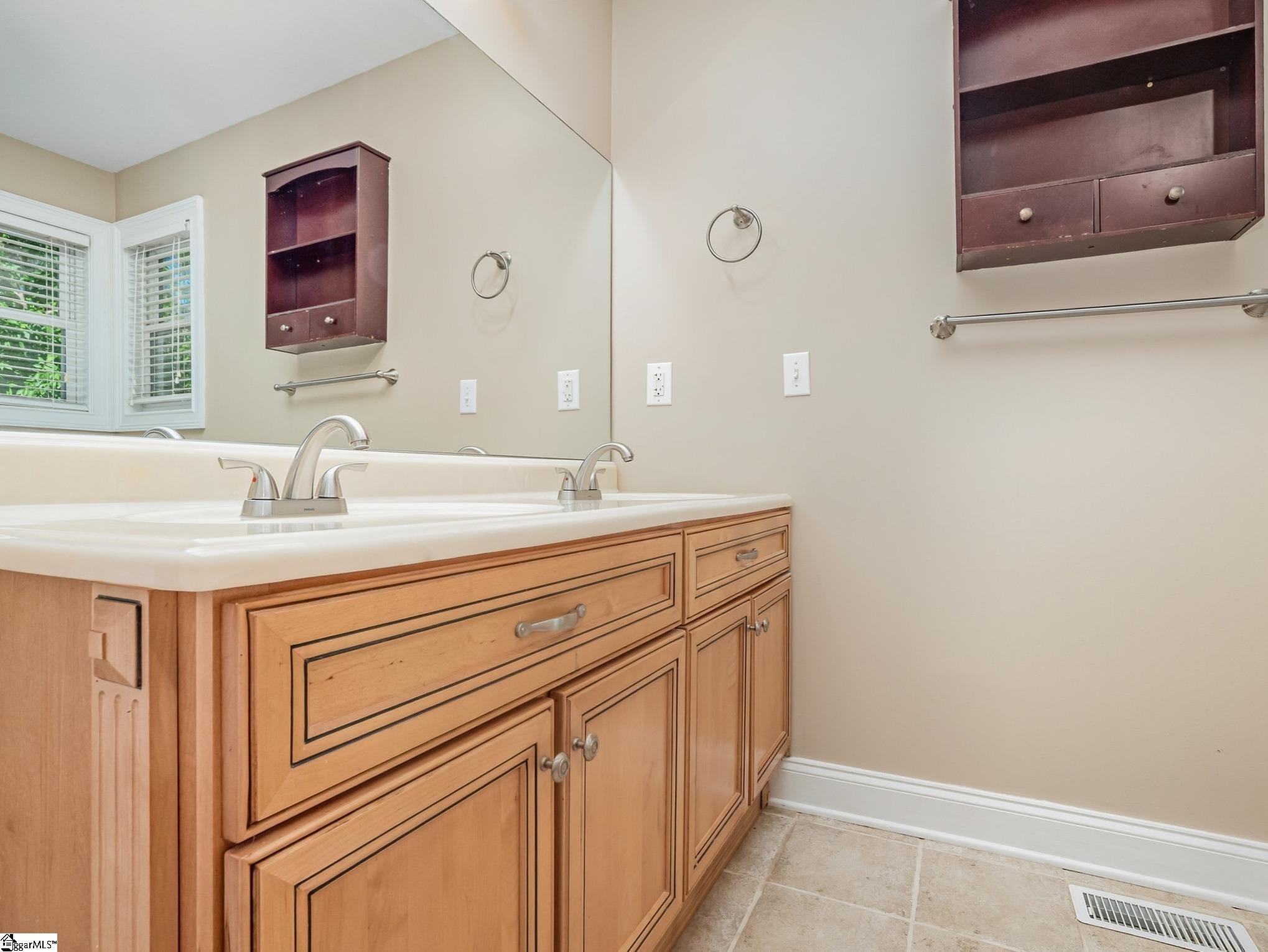 103 Fair Haven Court photo 24