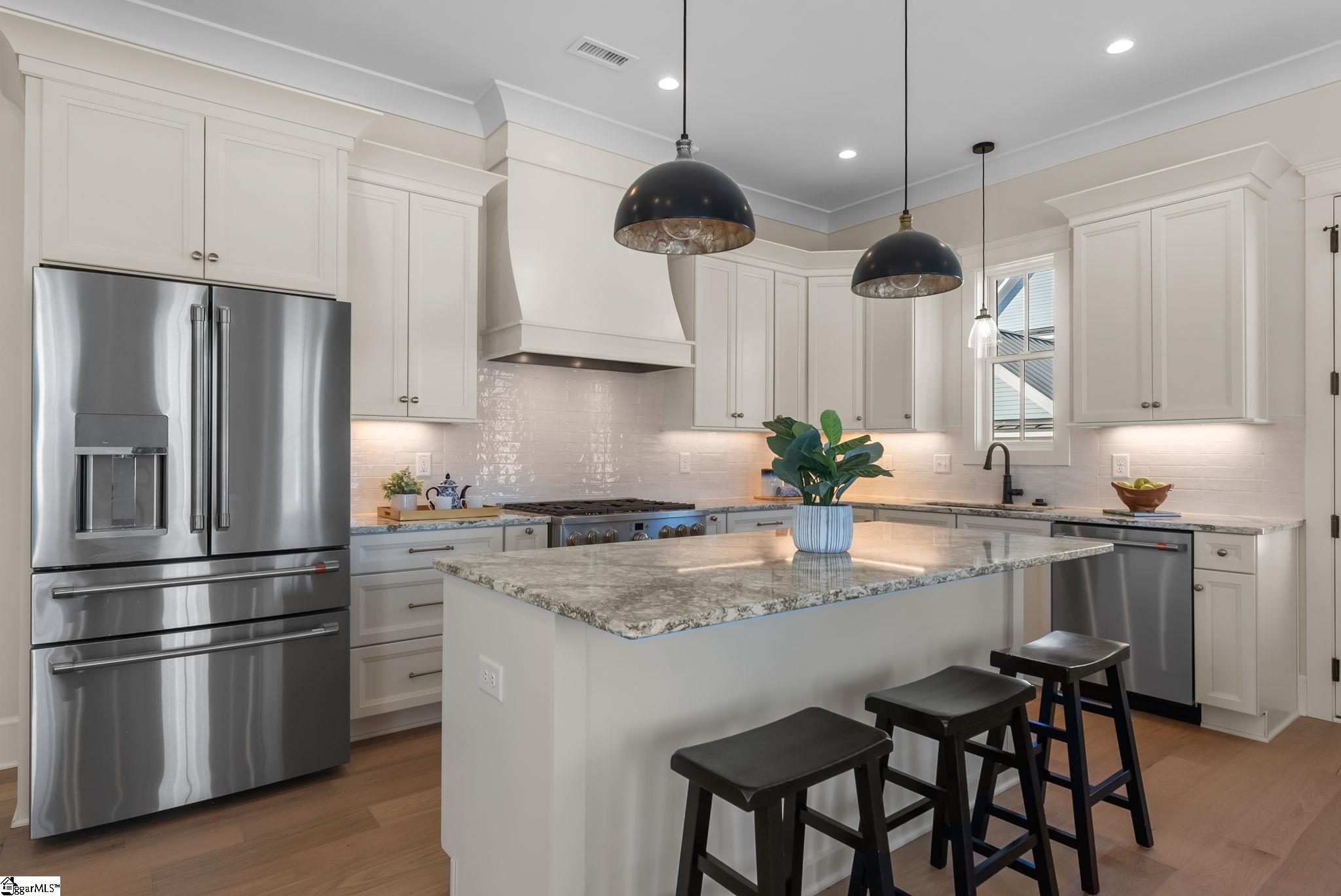 2 Belgard Drive Greenville, SC 29615