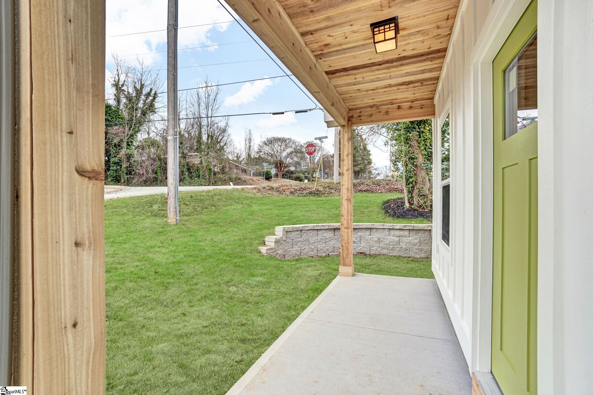 201 Stratford Road Greenville, SC 29605