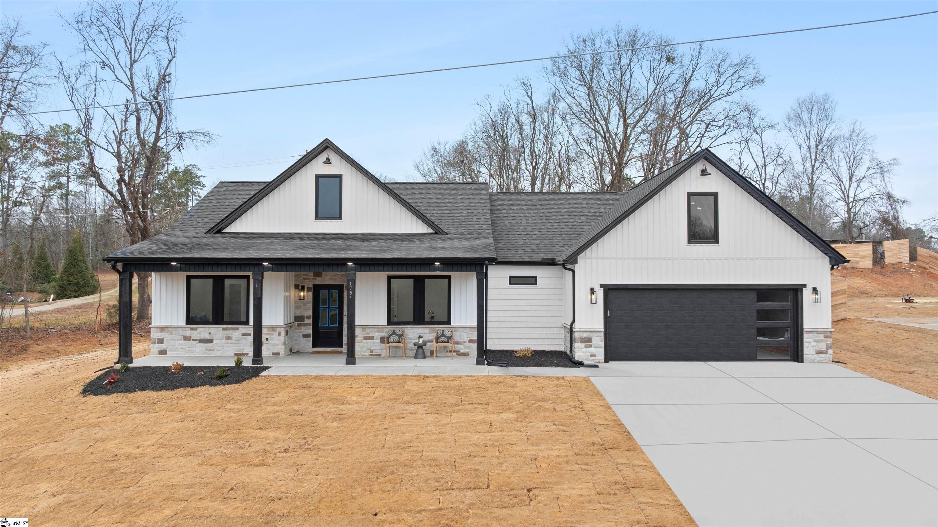 1754 Fish Camp Road Chesnee, SC 29323