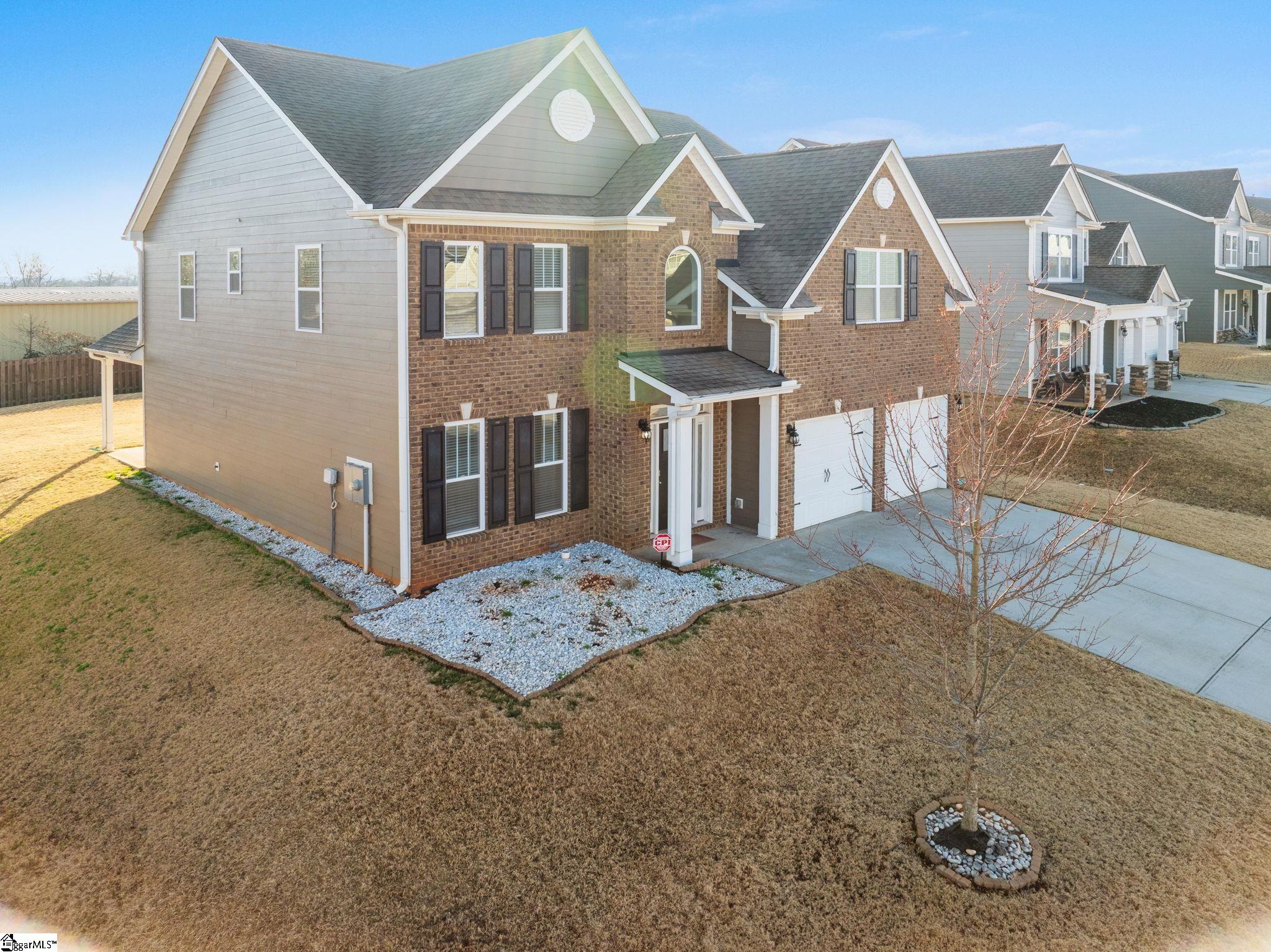 120 Rivermill Place photo 3