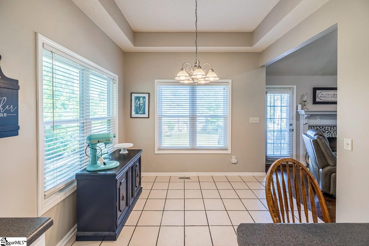 103 Lyndhurst Drive photo 11