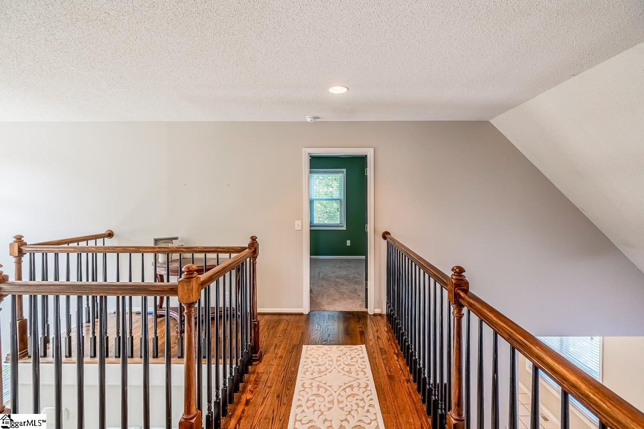103 Lyndhurst Drive photo 19