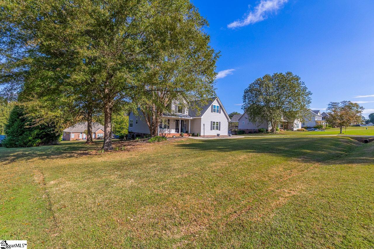 103 Lyndhurst Drive photo 29