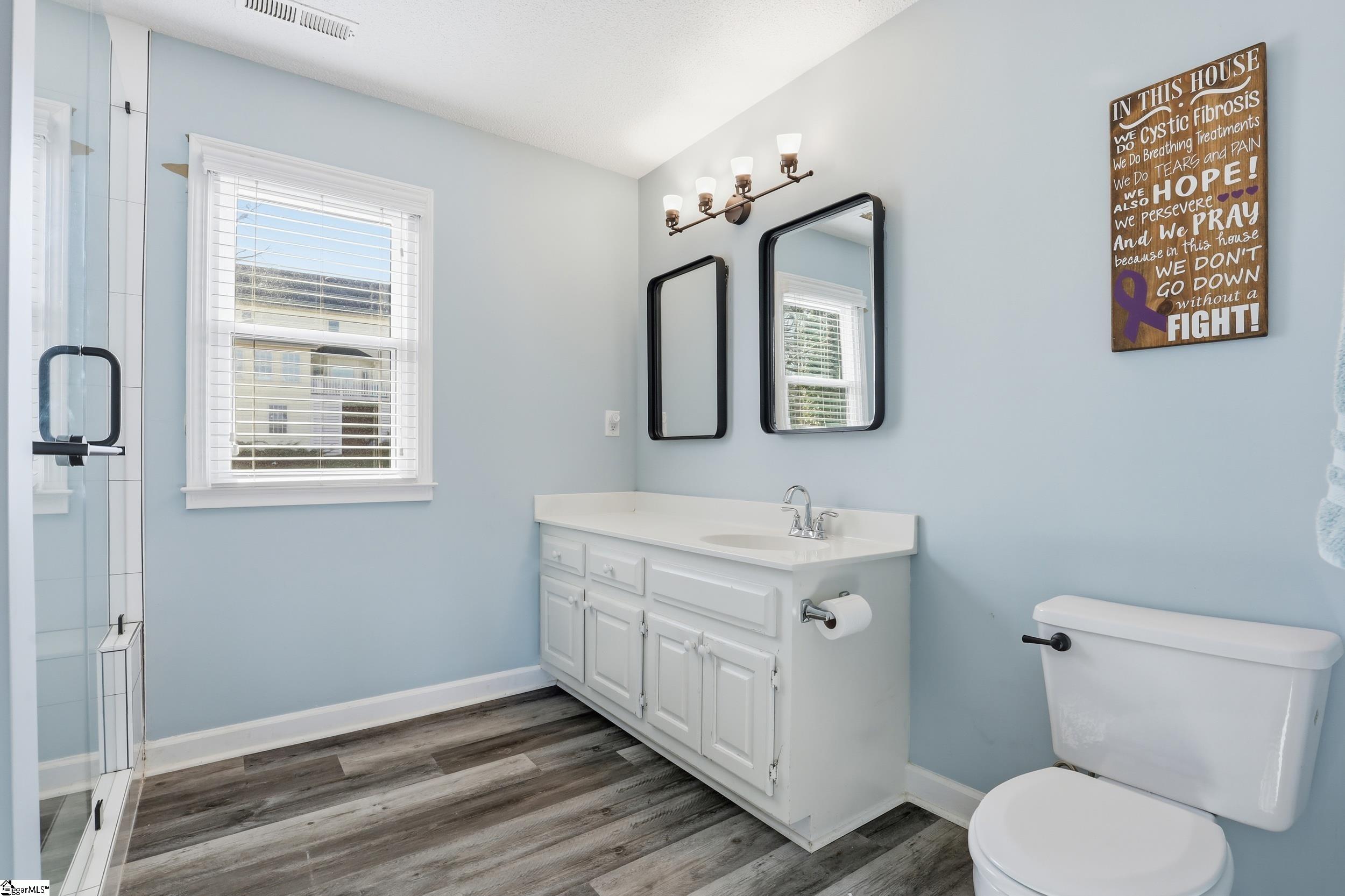 18 River Way photo 13