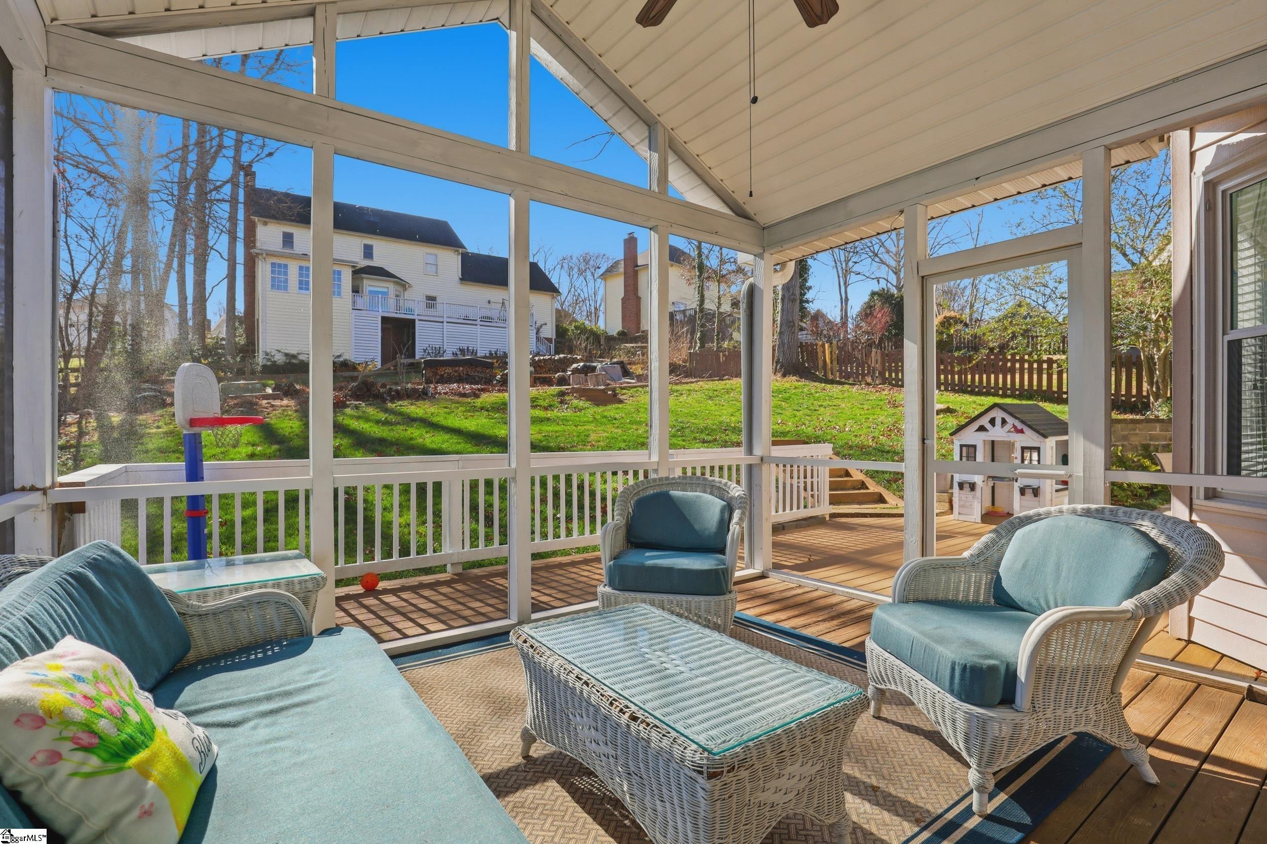 18 River Way photo 23