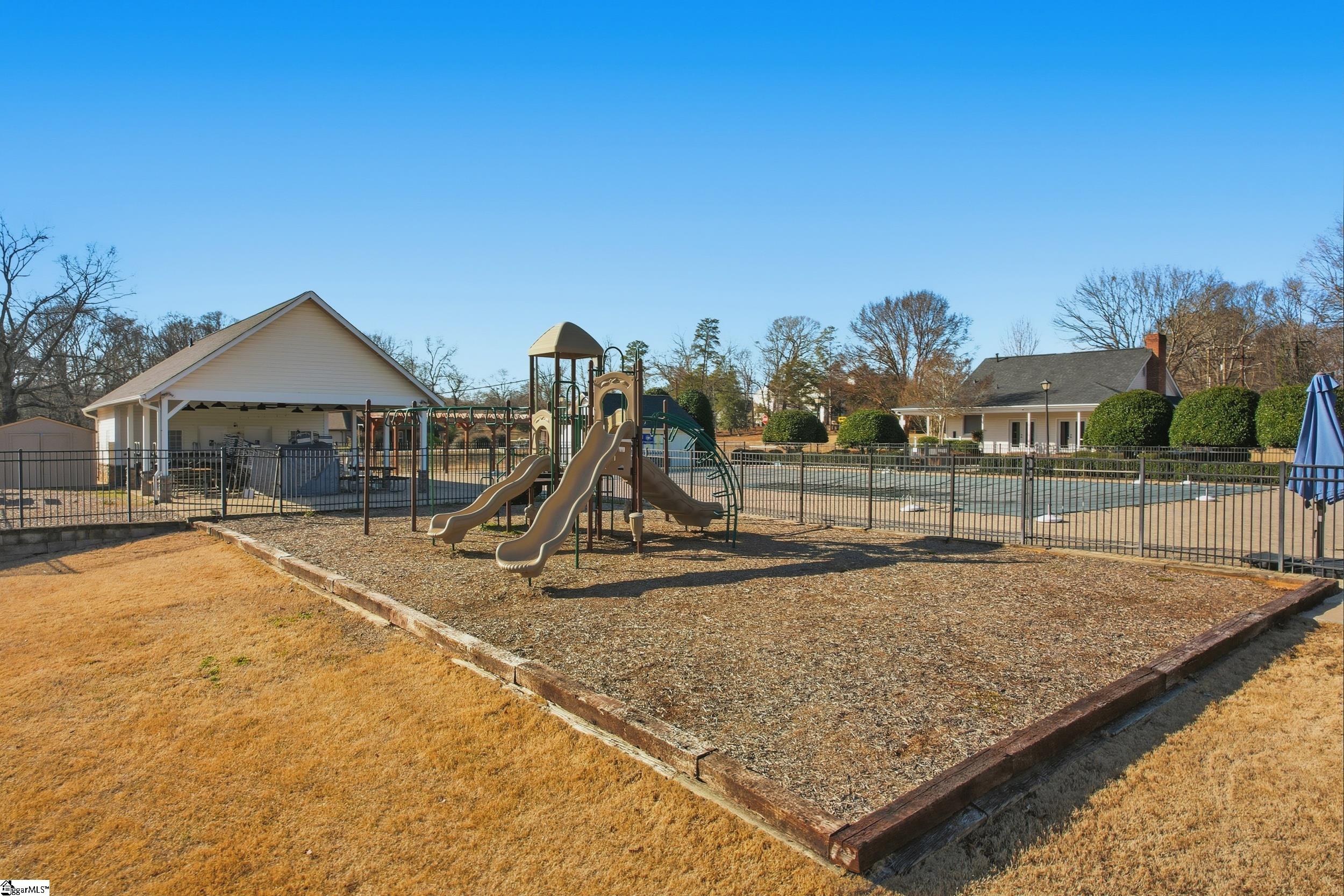 18 River Way photo 38