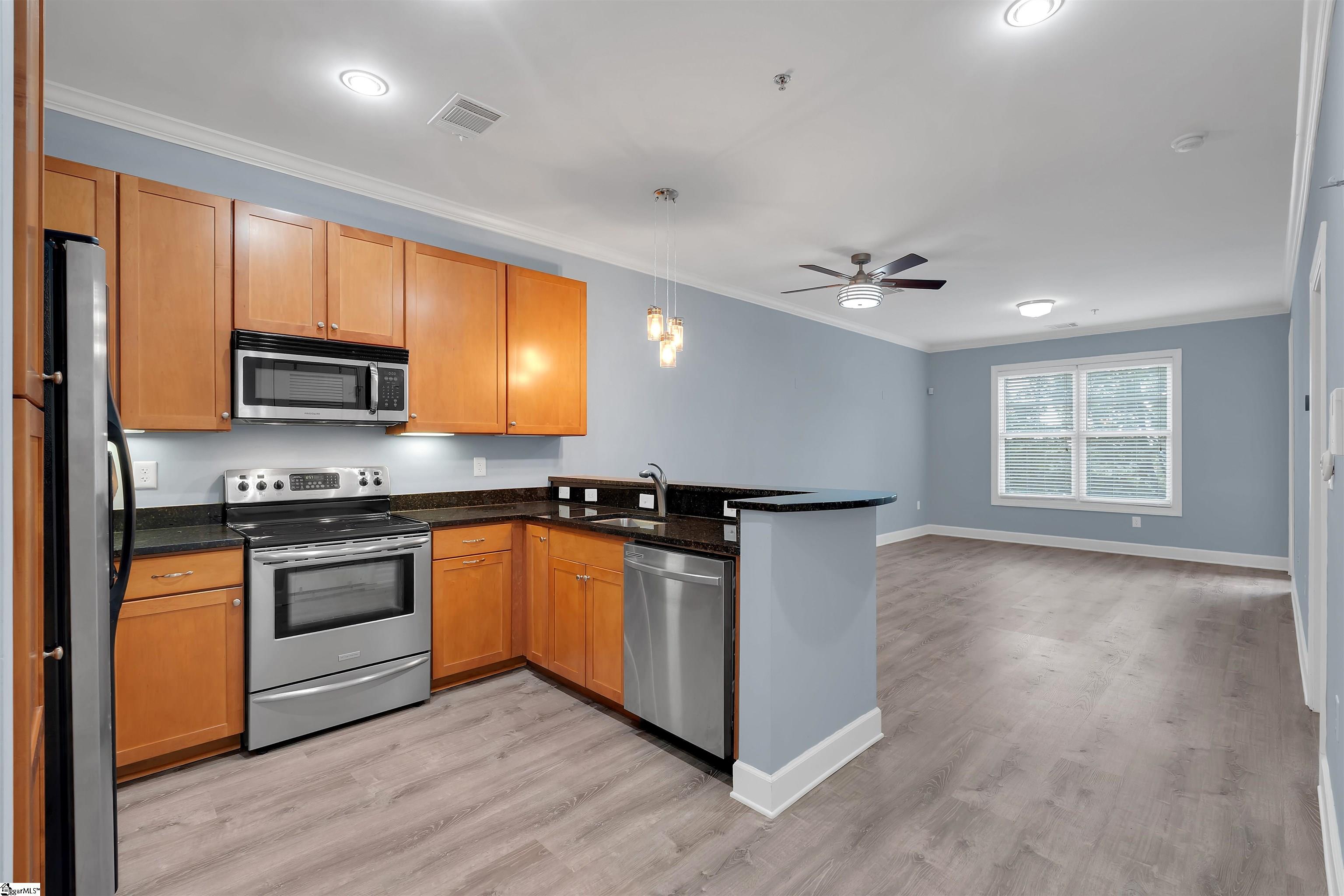 155 E Broad Street UNIT Unit 306 Spartanburg, SC 29306