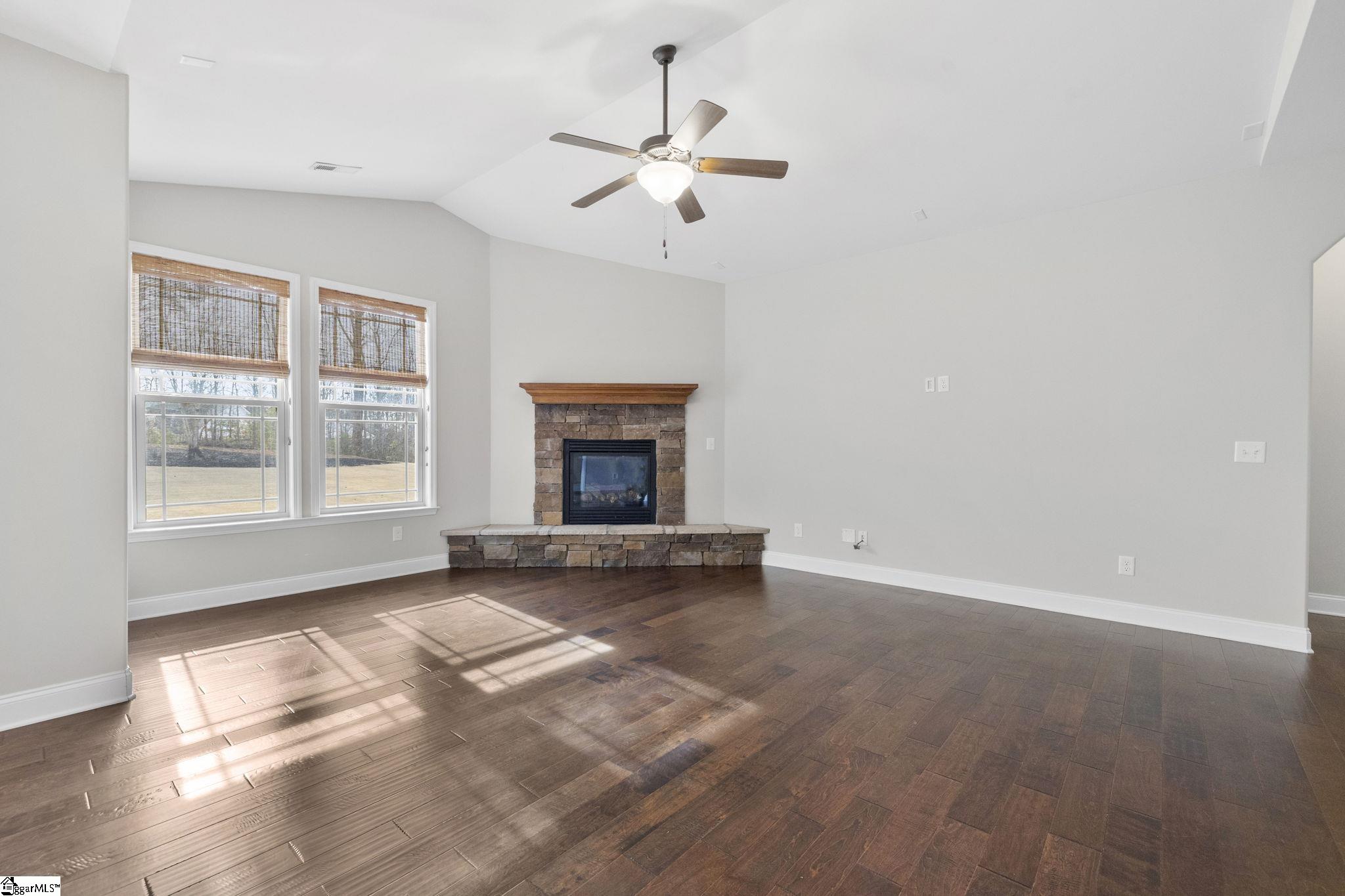 79 Rising Meadow Lane, Taylors, SC, 29687