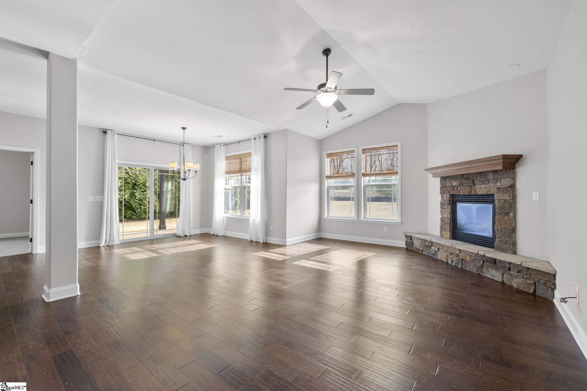 79 Rising Meadow Lane, Taylors, SC, 29687