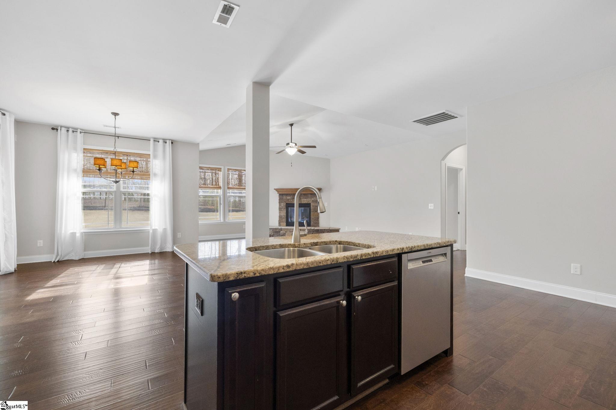 79 Rising Meadow Lane, Taylors, SC, 29687