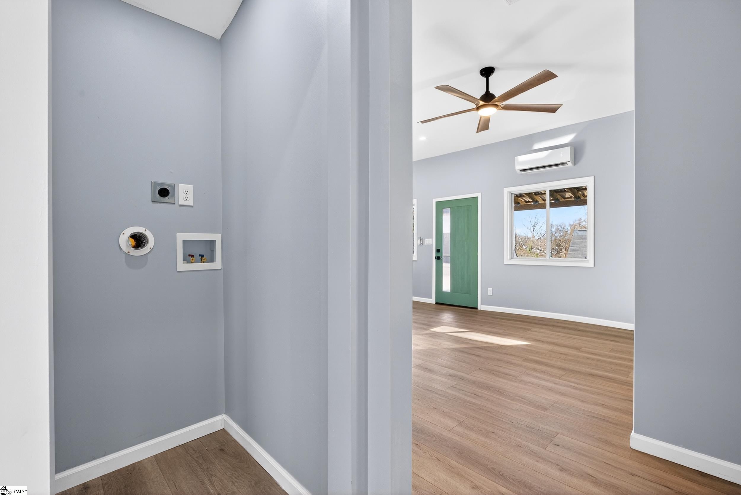 35 Henry Street Greenville, SC 29605
