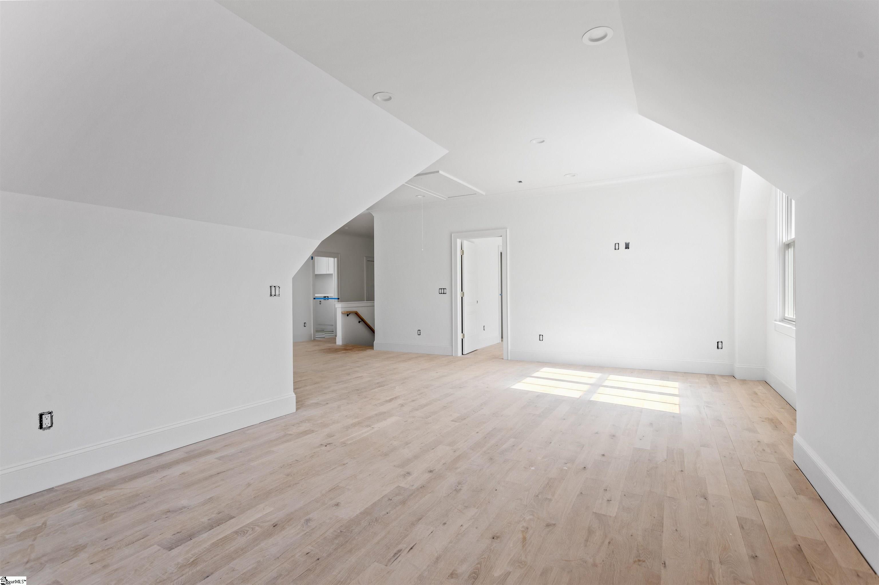 210 W Mountainview Avenue Greenville, SC 29609