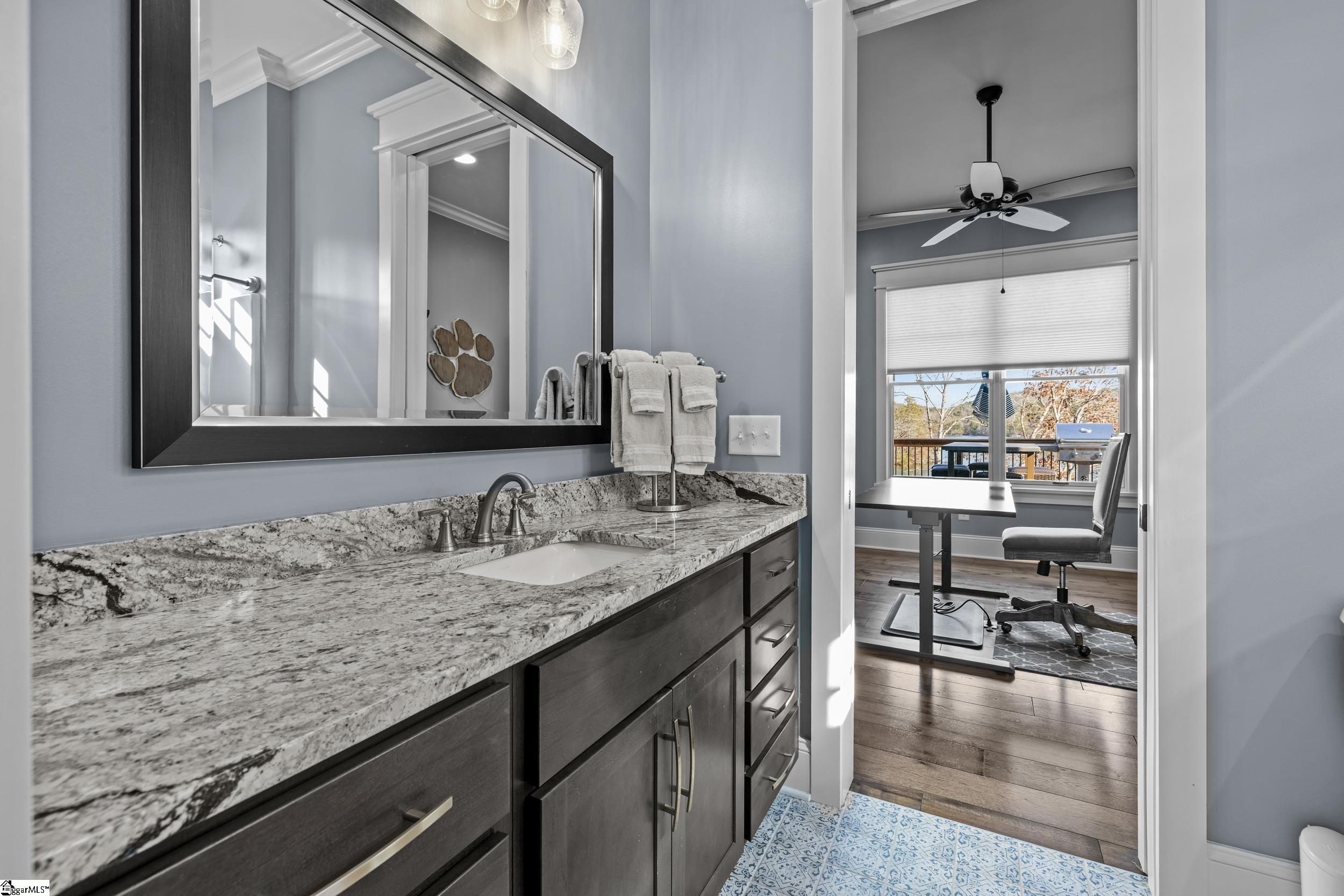 104 Hunter Hill Circle UNIT Lot 21 Harborside Six Mile, SC 29682