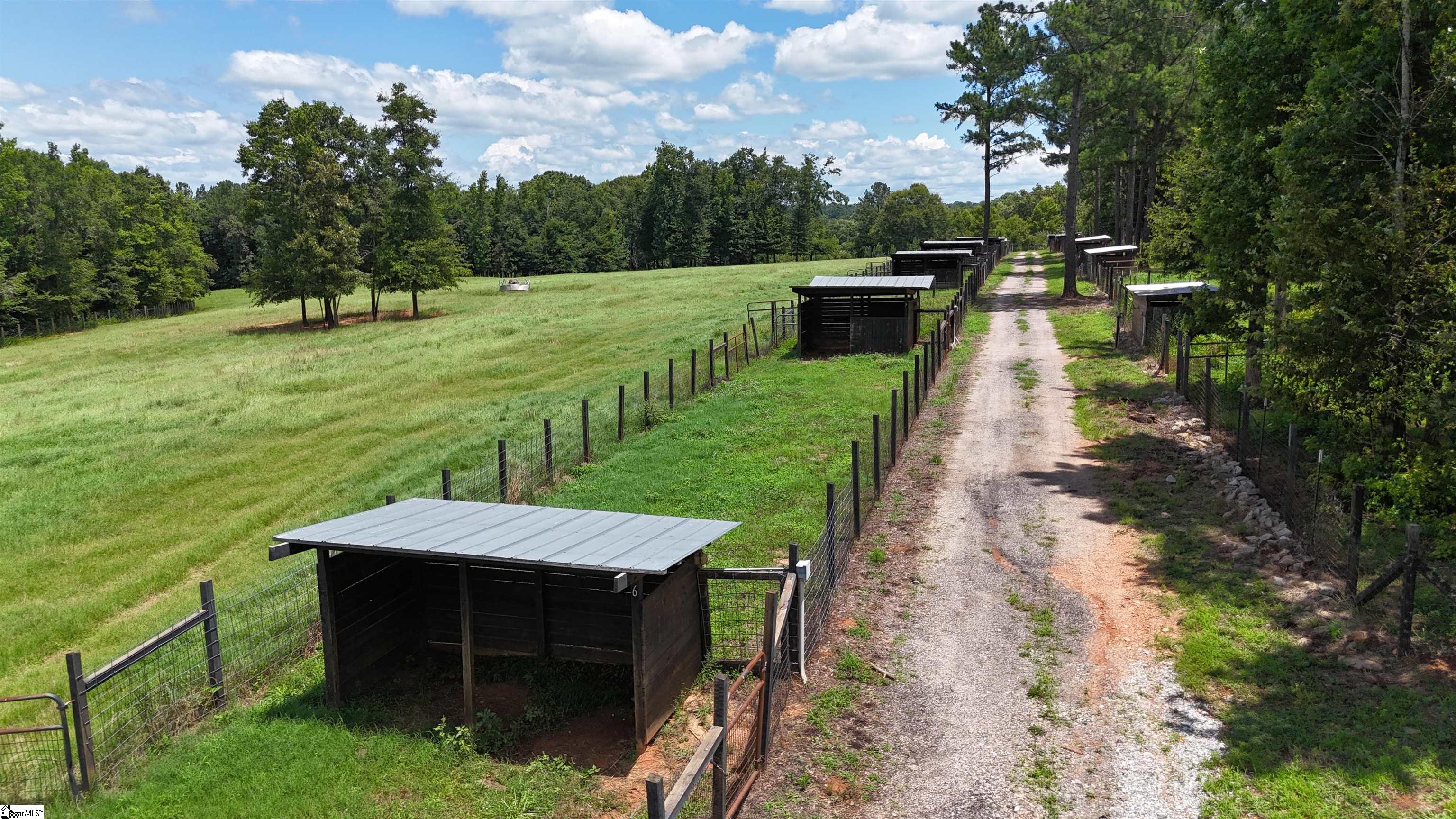 1425 S Harper Street Laurens, SC 29360