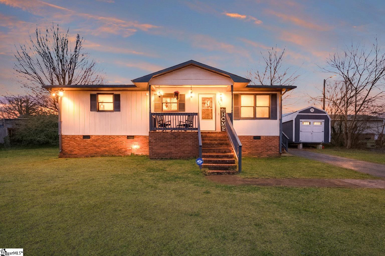 108 Everest Drive Inman, SC 29349