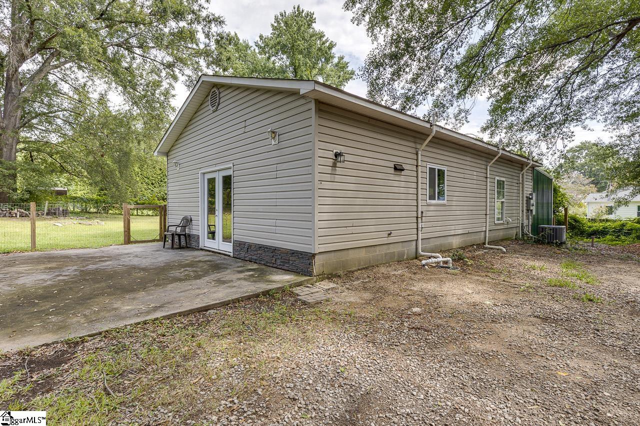 215 Elaine Avenue, Taylors, SC, 29687