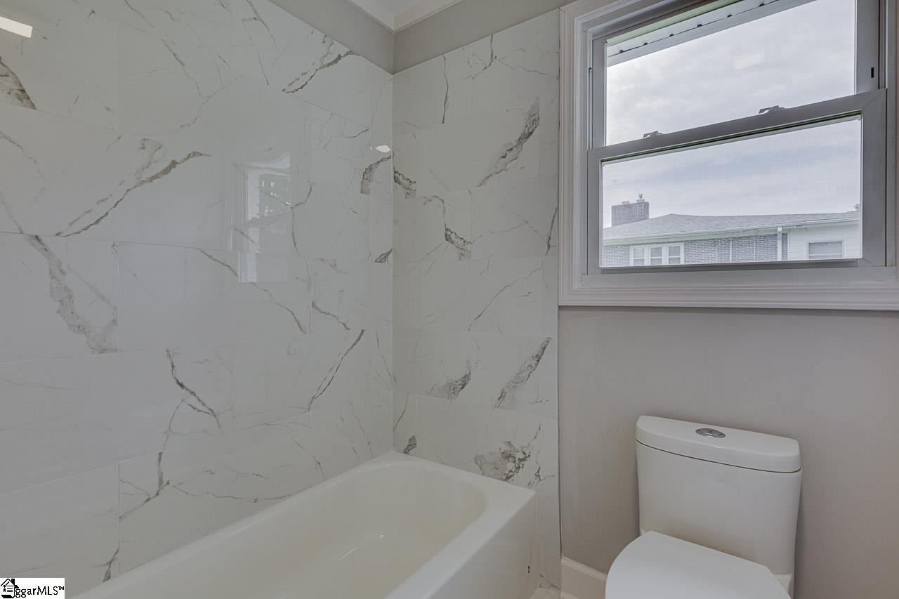 215 Elaine Avenue, Taylors, SC, 29687