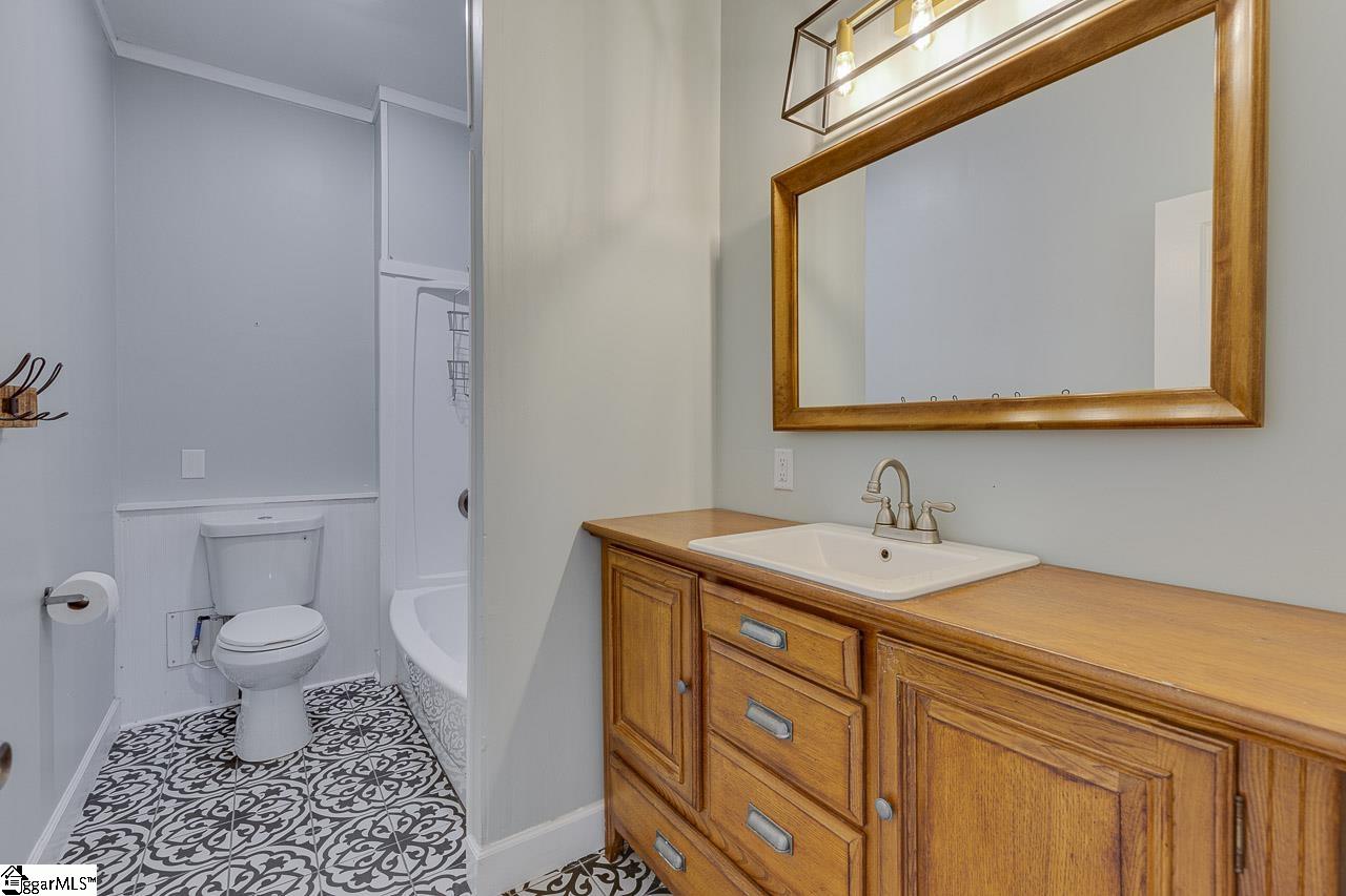 215 Elaine Avenue, Taylors, SC, 29687